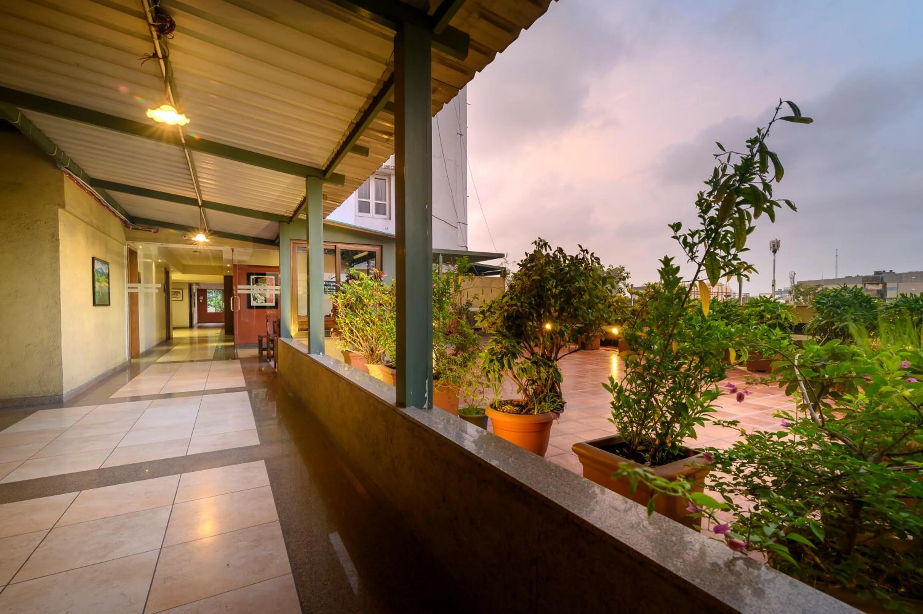 Balcony/Terrace in Budget Inn Bellevue