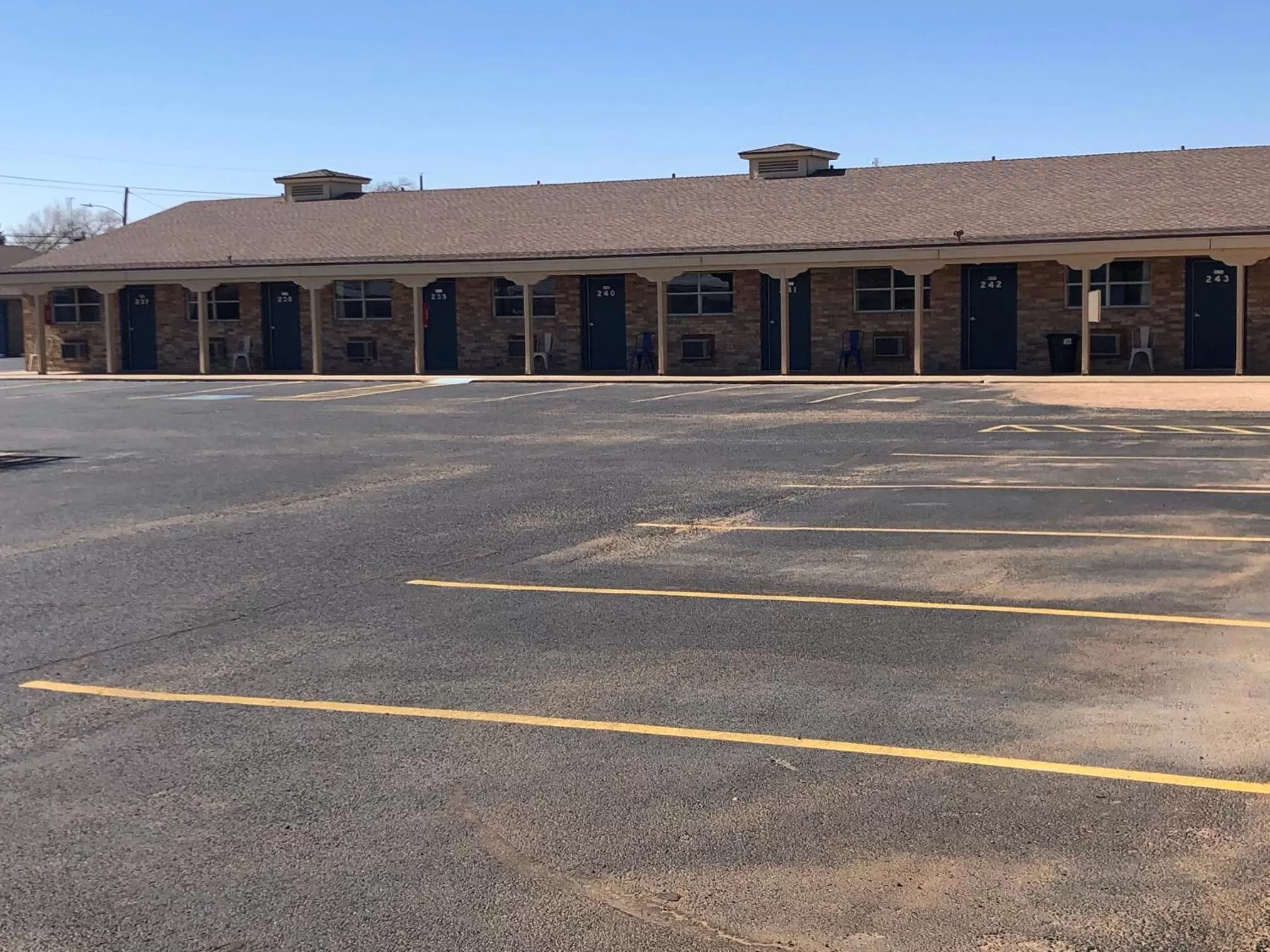 Property building in Best Inn Texas