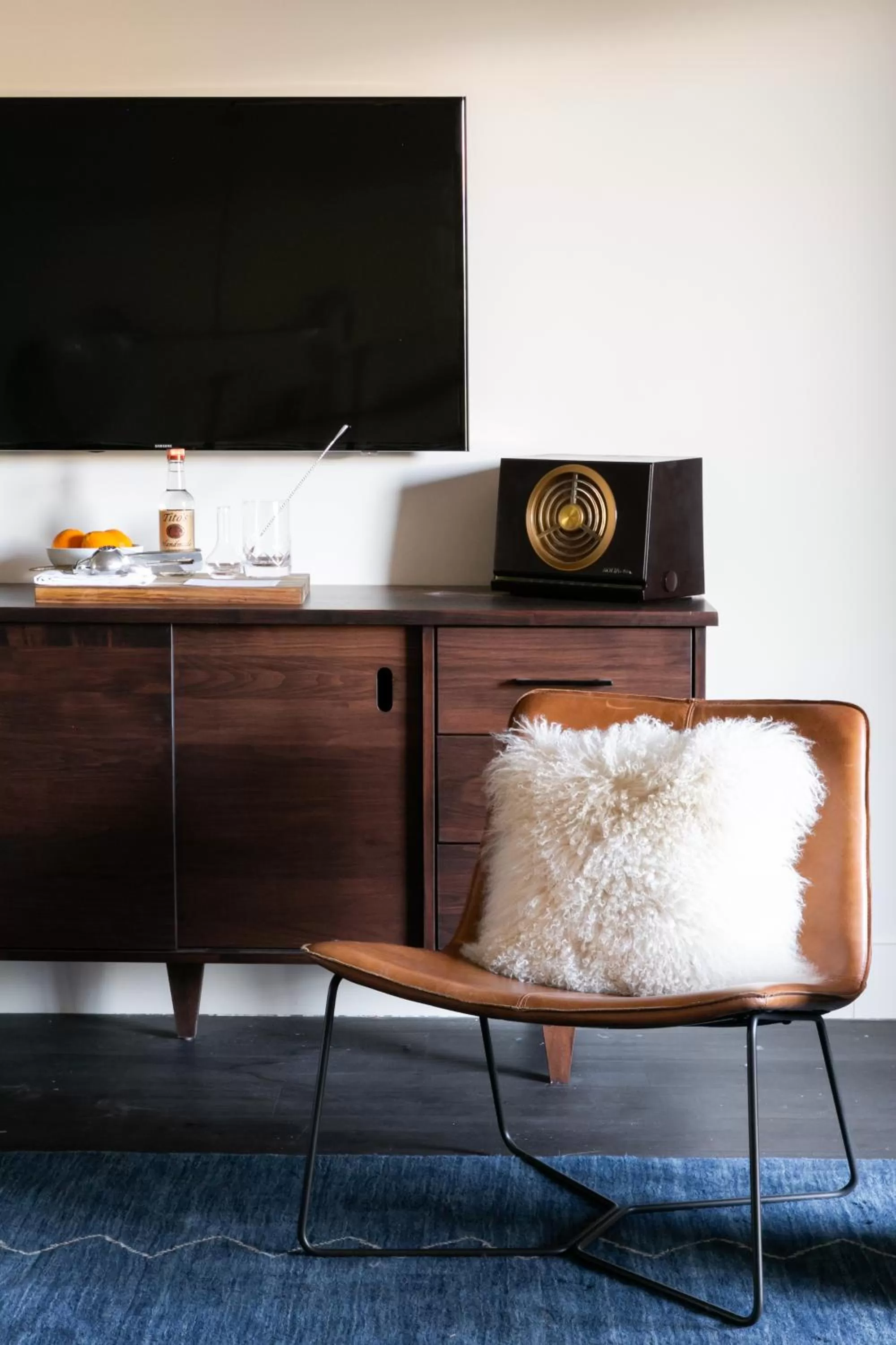 TV and multimedia in Bode Nashville