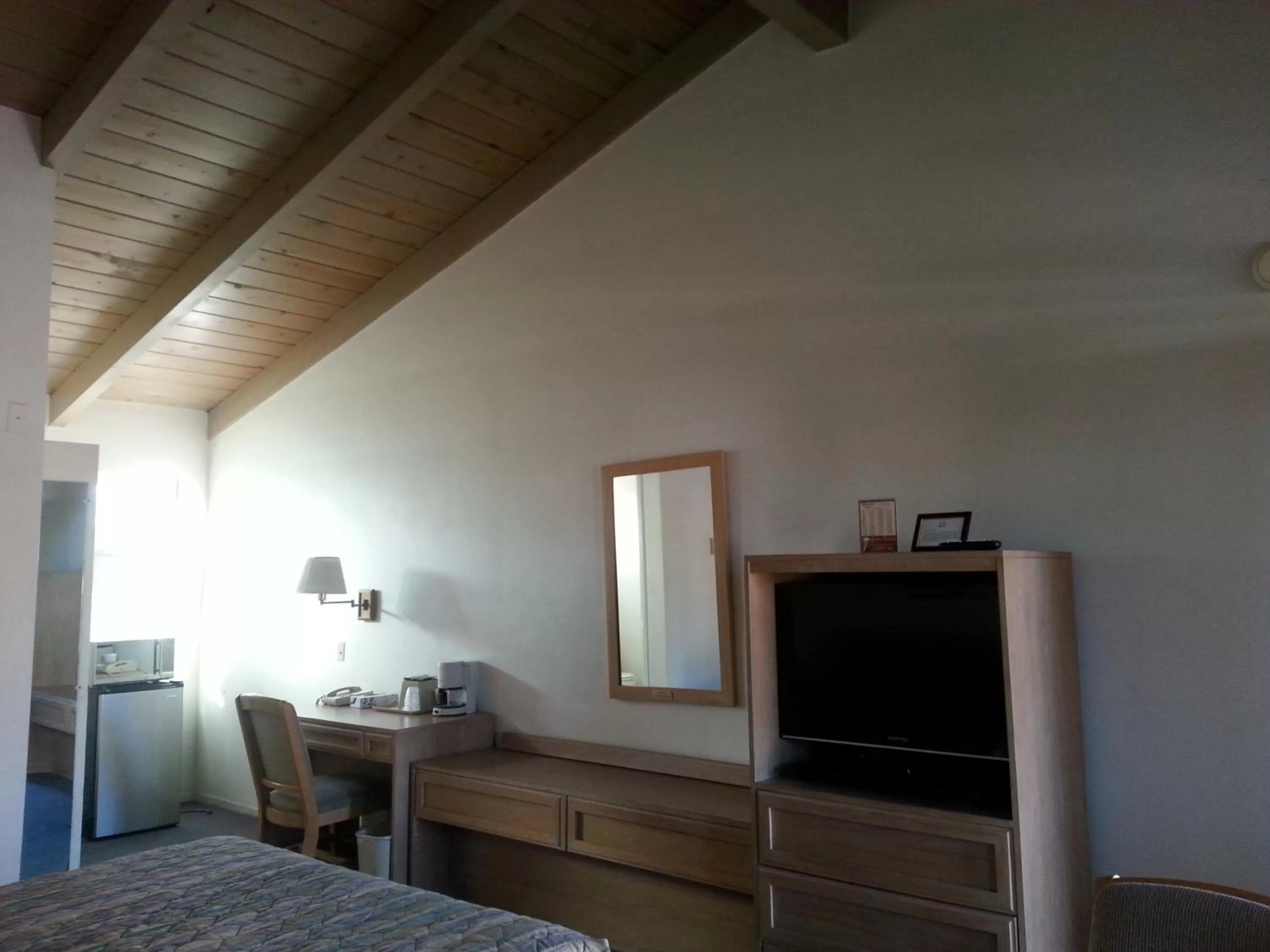 Photo of the whole room, Bed in Villa Motel