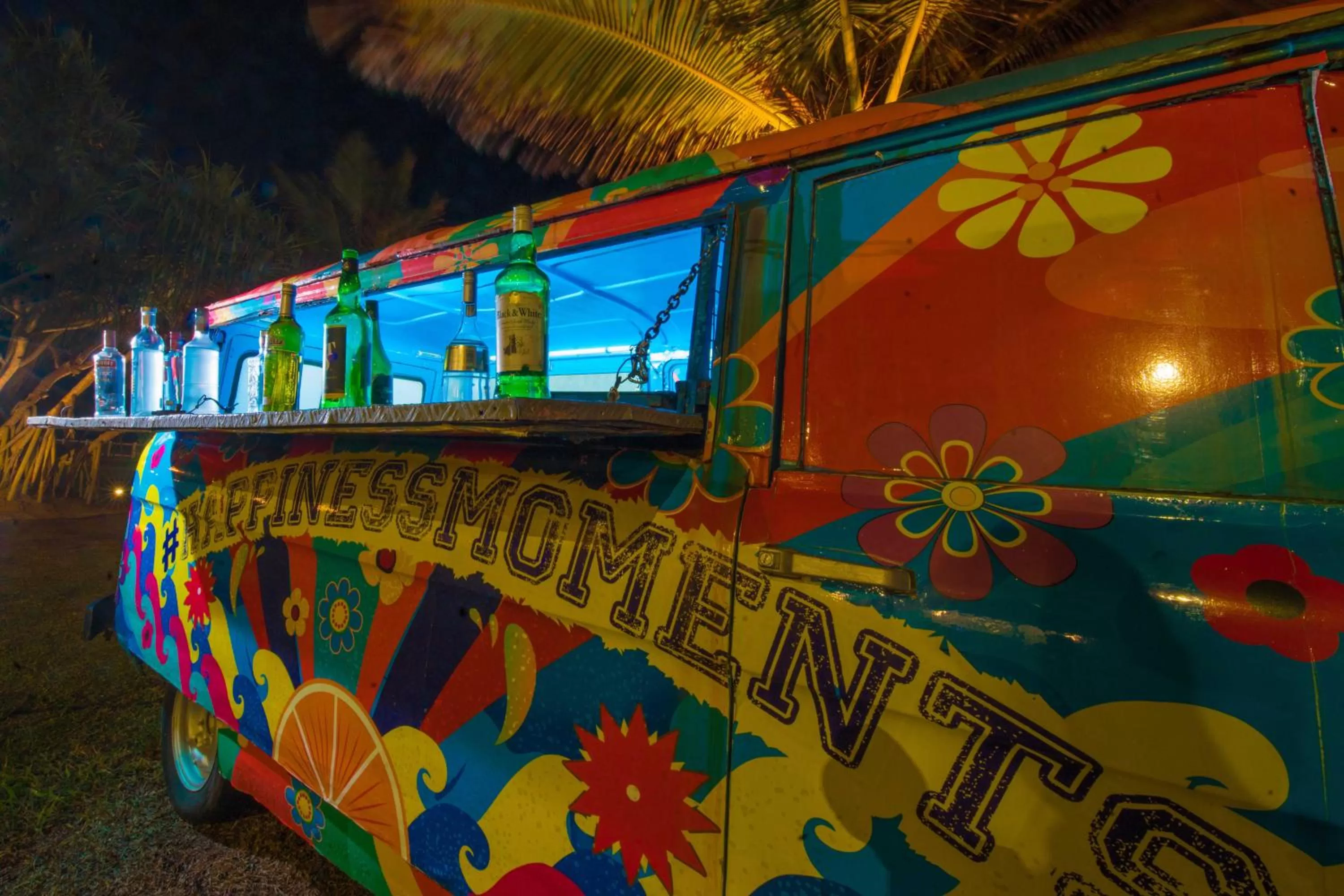 Decorative detail in Citrus Waskaduwa