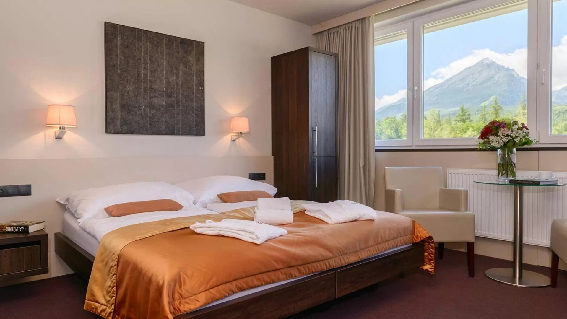 Photo of the whole room, Bed in Horizont Resort