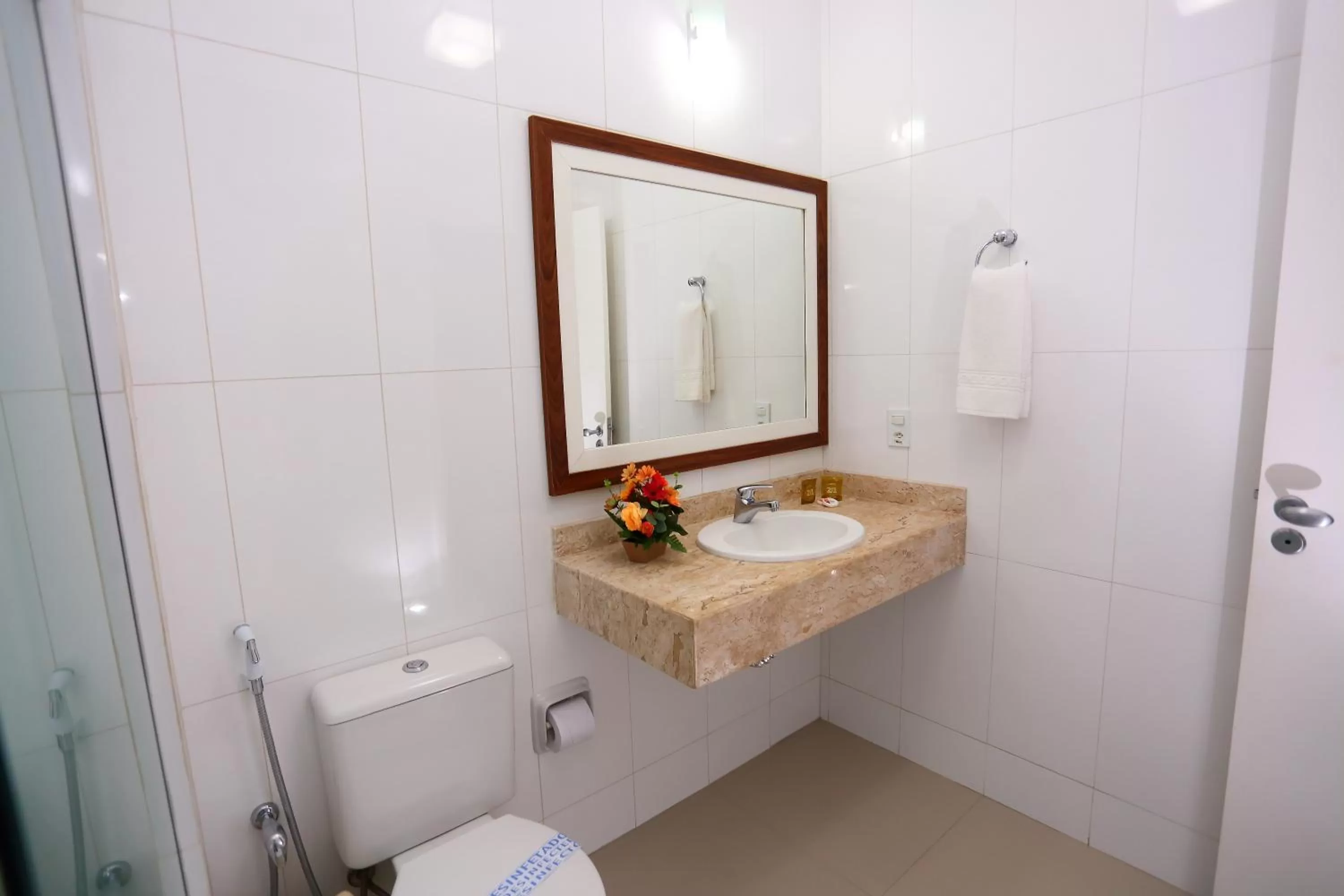 Bathroom in Coroa Vermelha Beach - All Inclusive