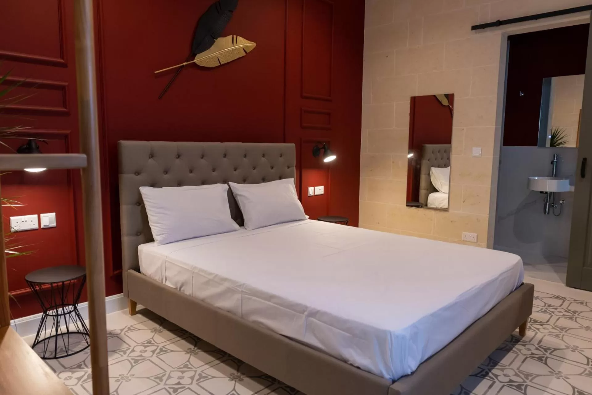 Bedroom, Bed in The Carob Tree