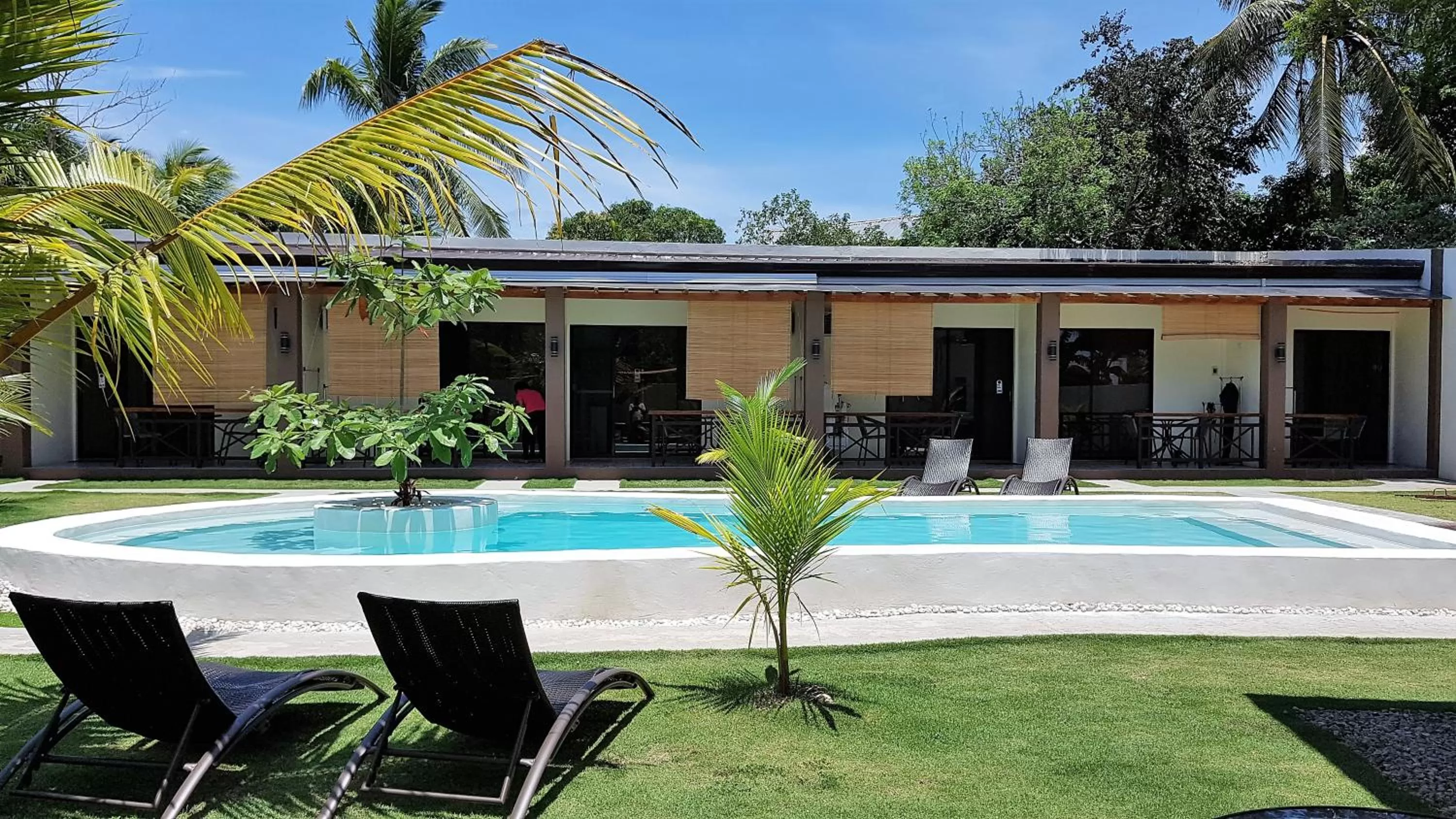 Garden in Positano Alona Beach Panglao