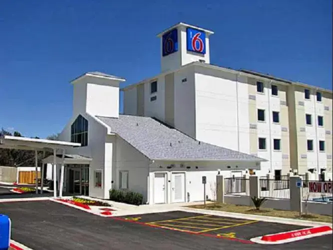 Motel 6-Marble Falls, TX Motel 6-Marble Falls, TX