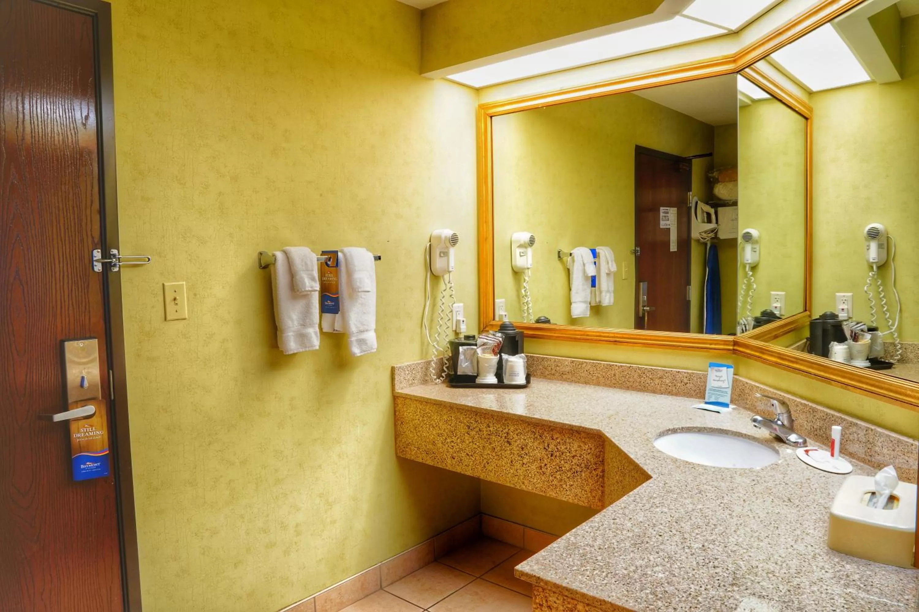 King Suite with Kitchenette - Non-Smoking in Spark by Hilton Walker Grand Rapids North