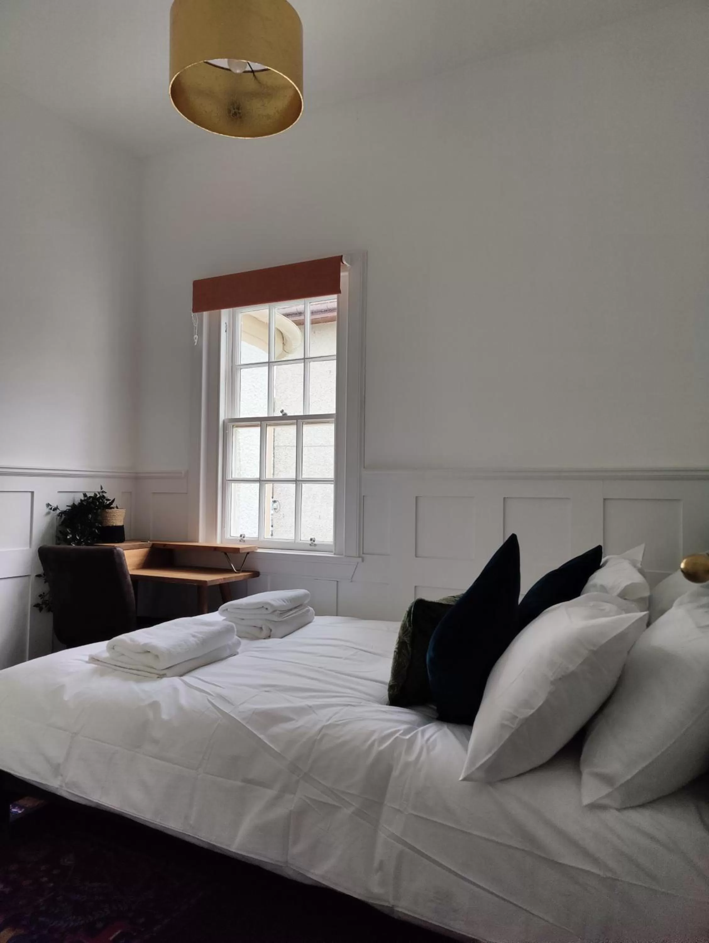 Bed in Slateford House 1770 Luxury Aparthotel by The House of Danu