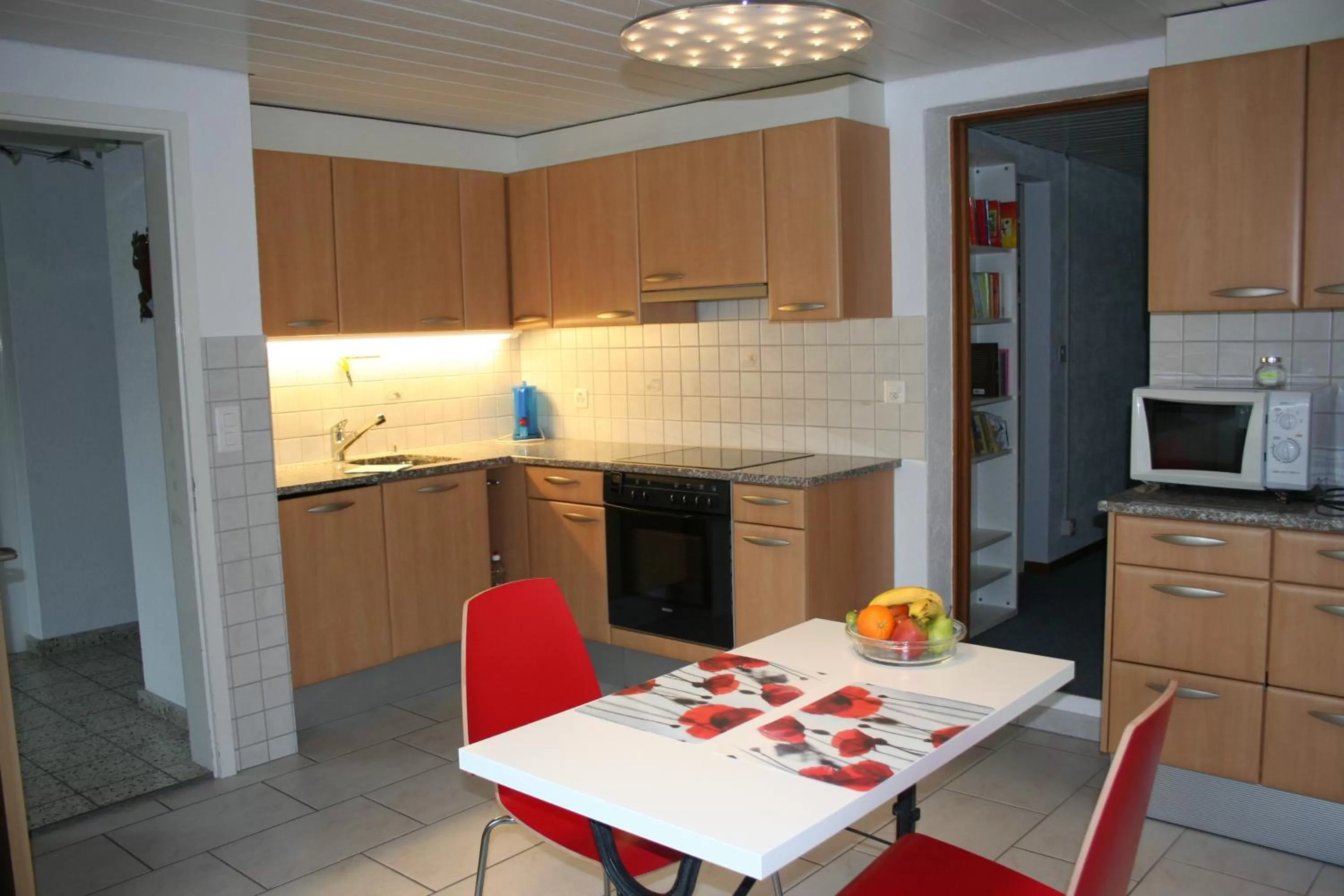 Kitchen or kitchenette in BnB Mönthal im Jurapark