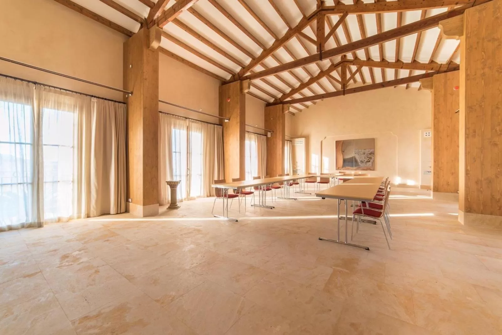 Meeting/conference room, Bed in Hotel Creu de Tau Art&Spa-Adults only