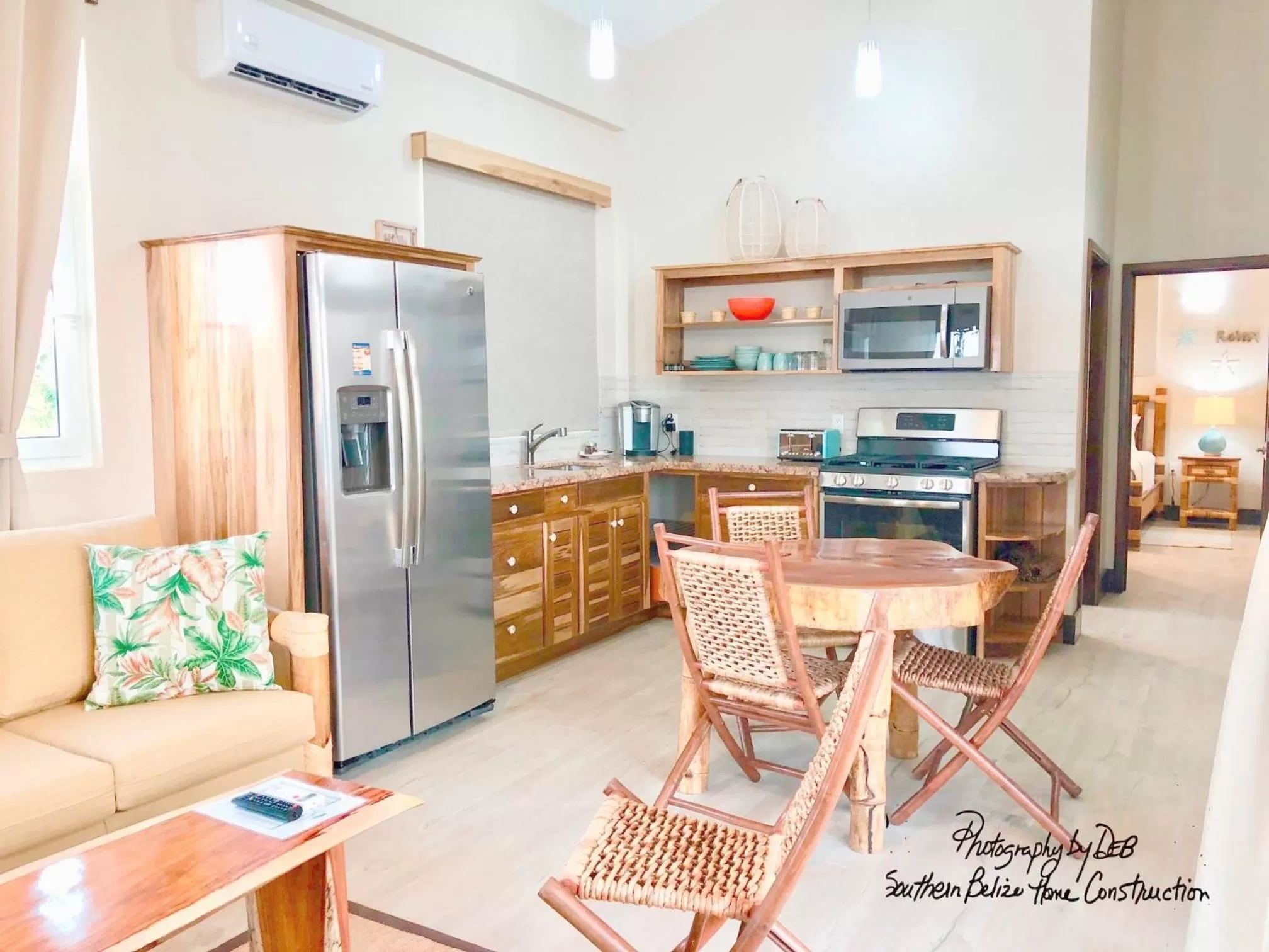 Kitchen or kitchenette in Ocean Breeze