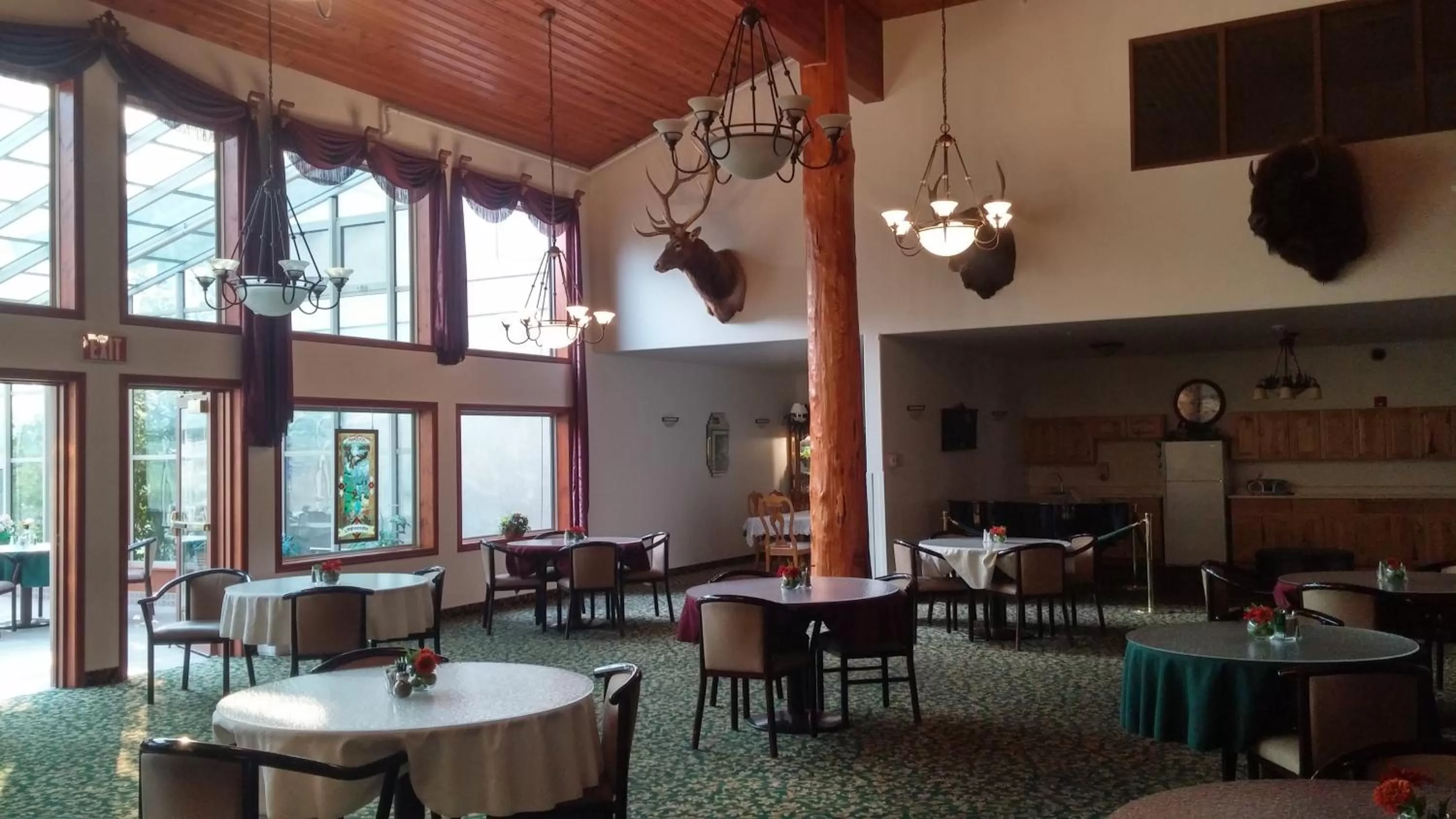 Dining area, Restaurant/Places to Eat in Greenwood Village Inn & Suites