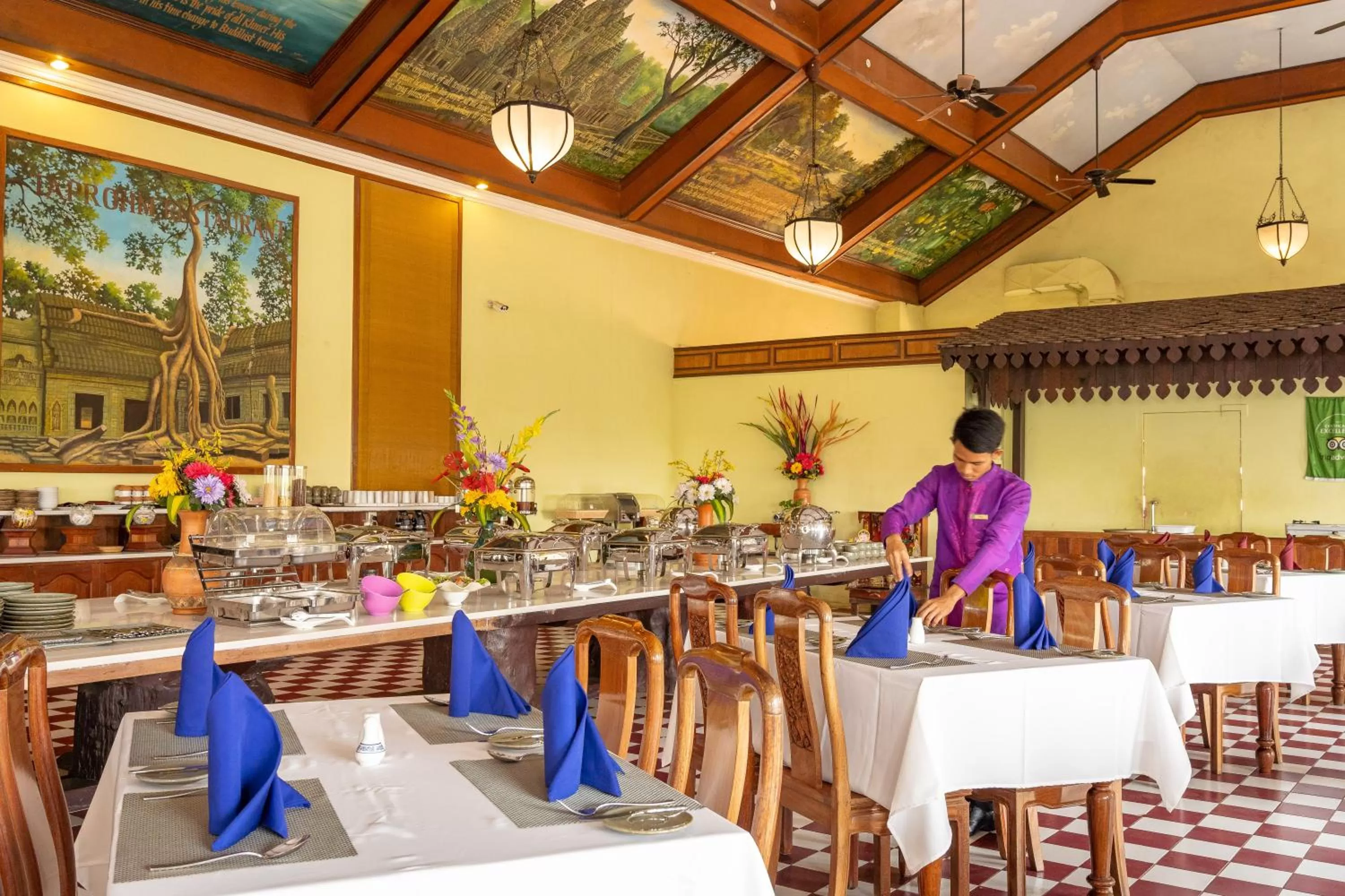 Restaurant/places to eat in Ta Prohm Hotel & Spa