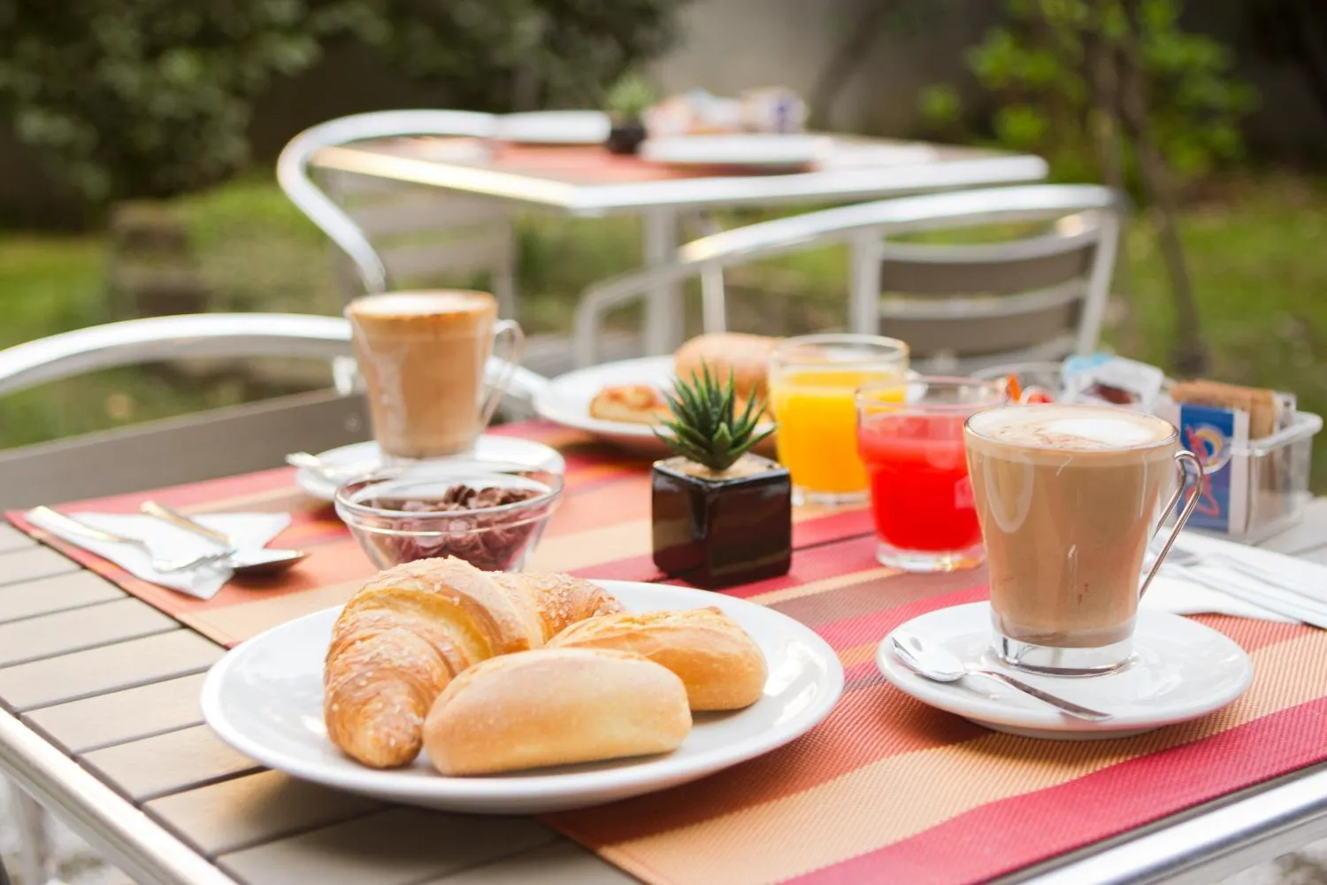Food and drinks in Hotel San Francisco
