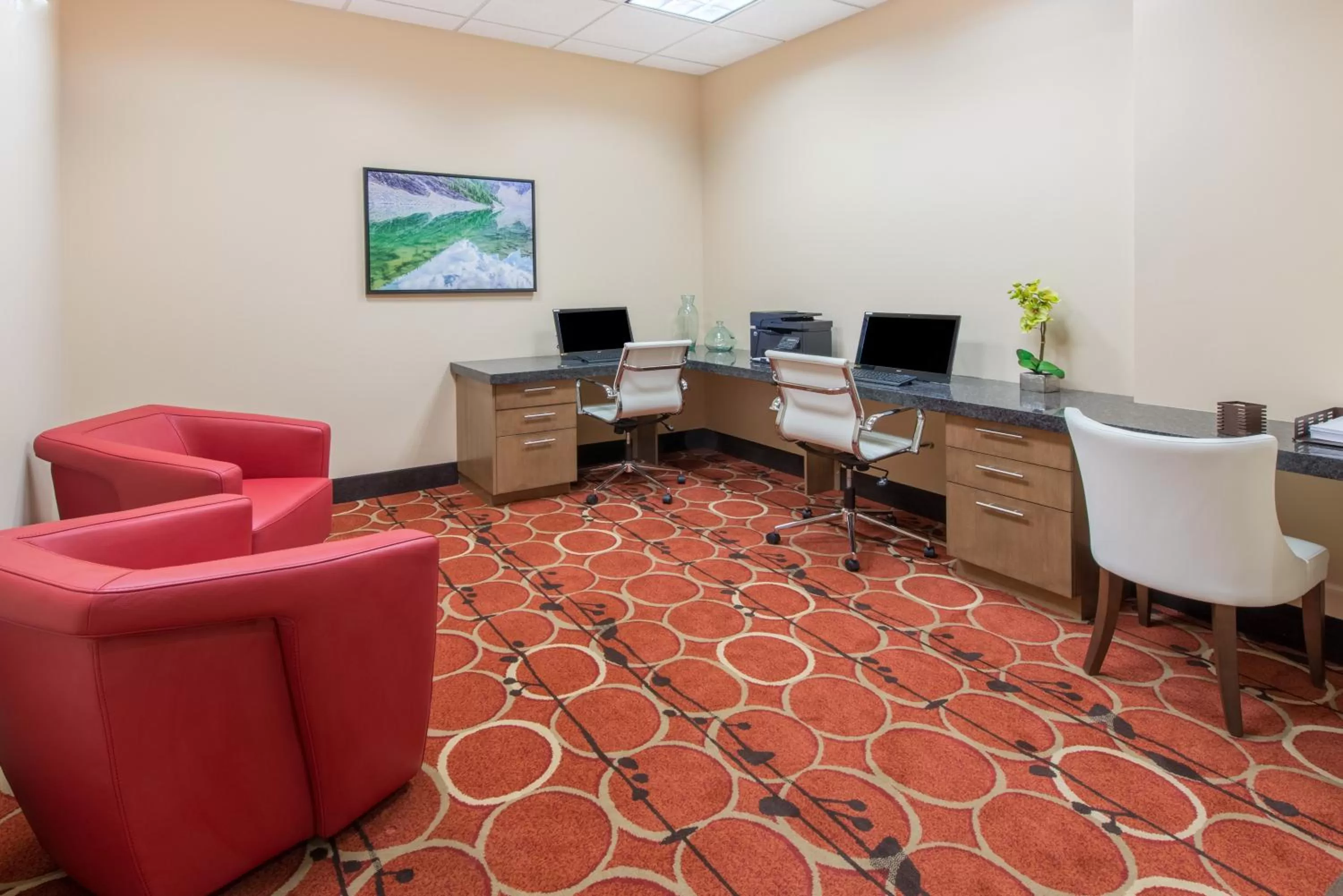 Business facilities in Hotel 11, MOD A Sonesta Collection