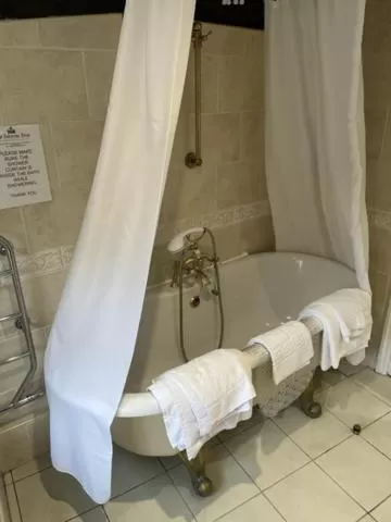 The Saracens Head Hotel