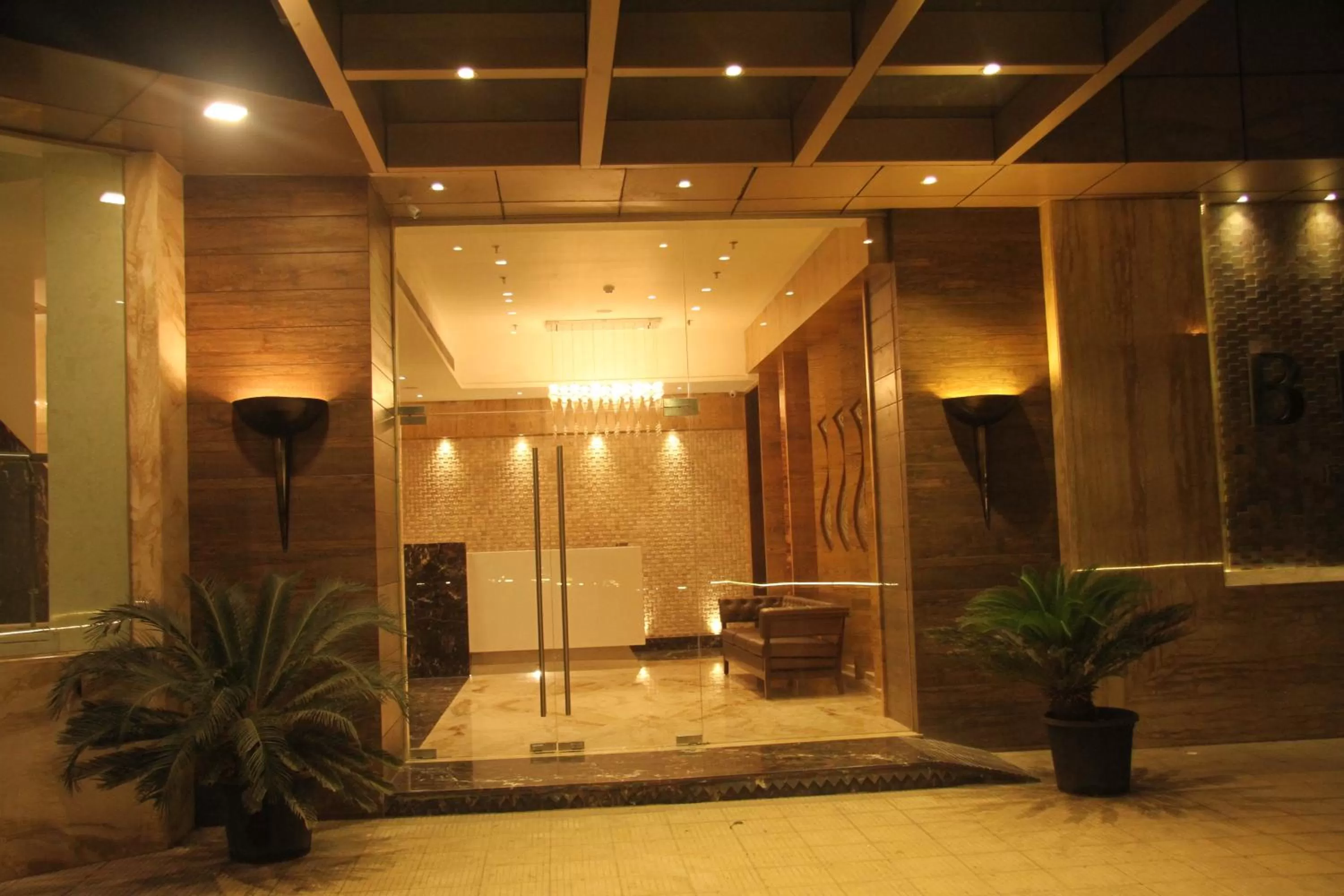 Facade/entrance in Hotel Beacon T2