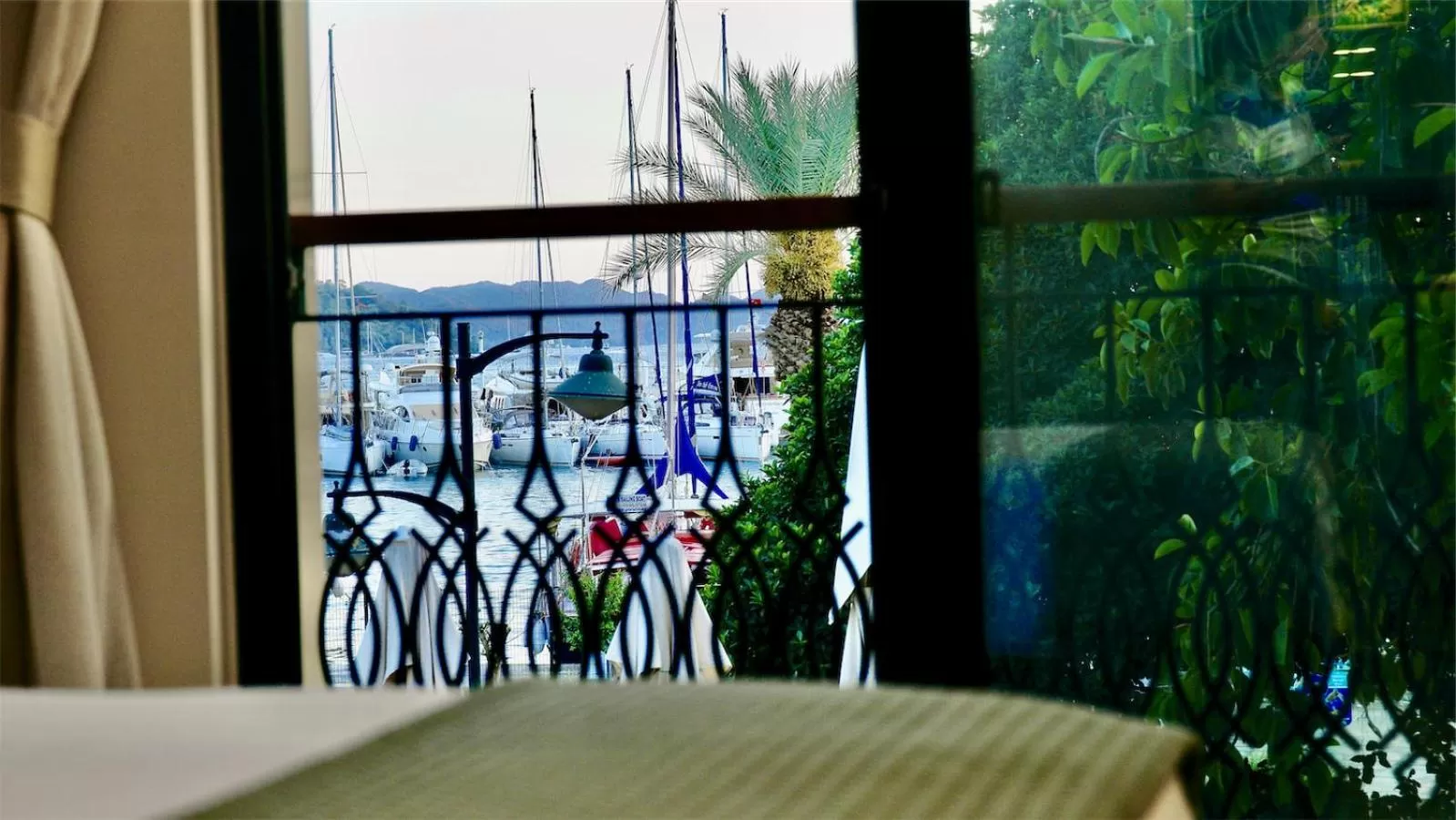 Balcony/Terrace, Bed in Resa Hotel Göcek