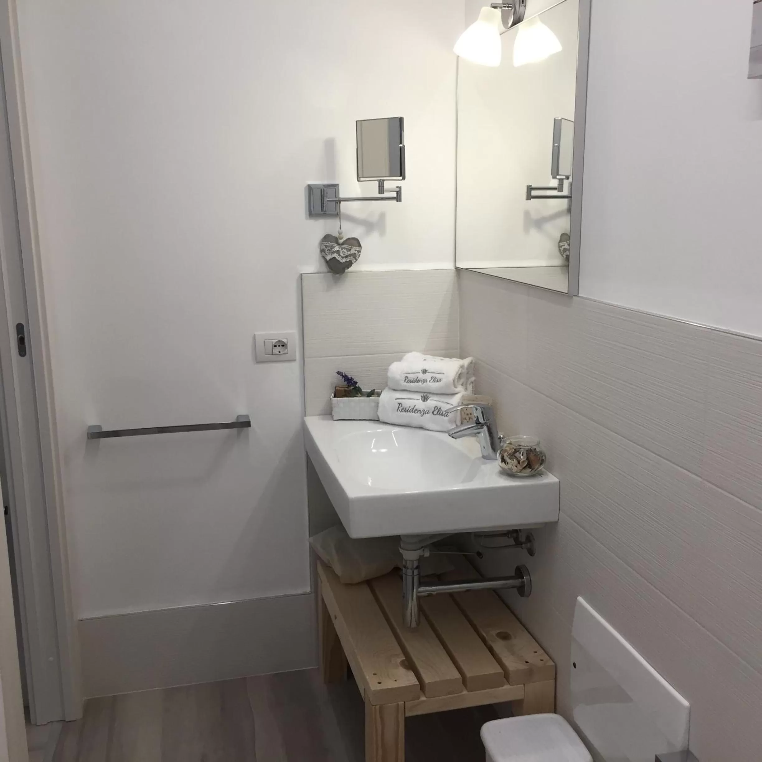 Bathroom in Residenza Elisa