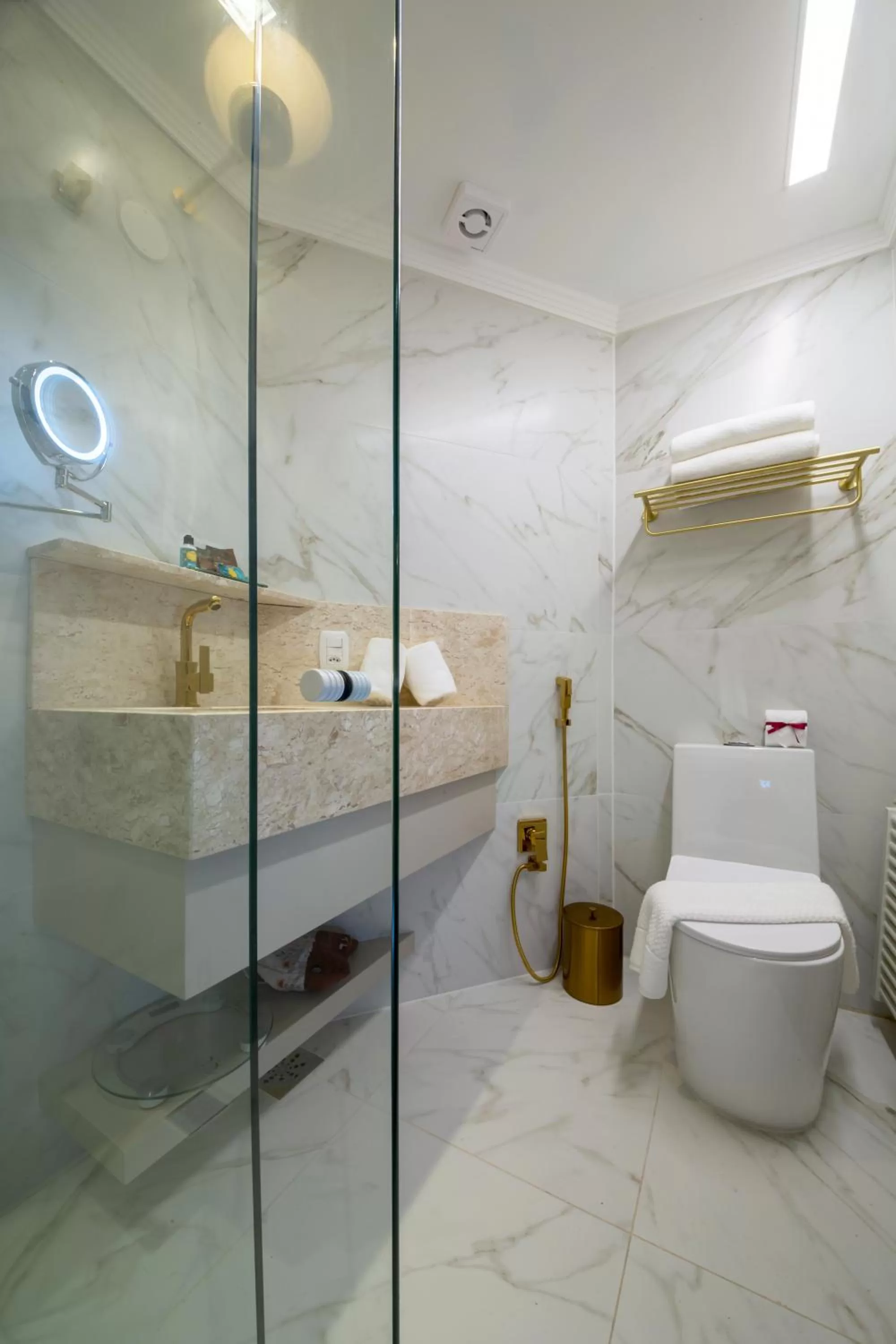 Bathroom in Blumen Hotel Boutique