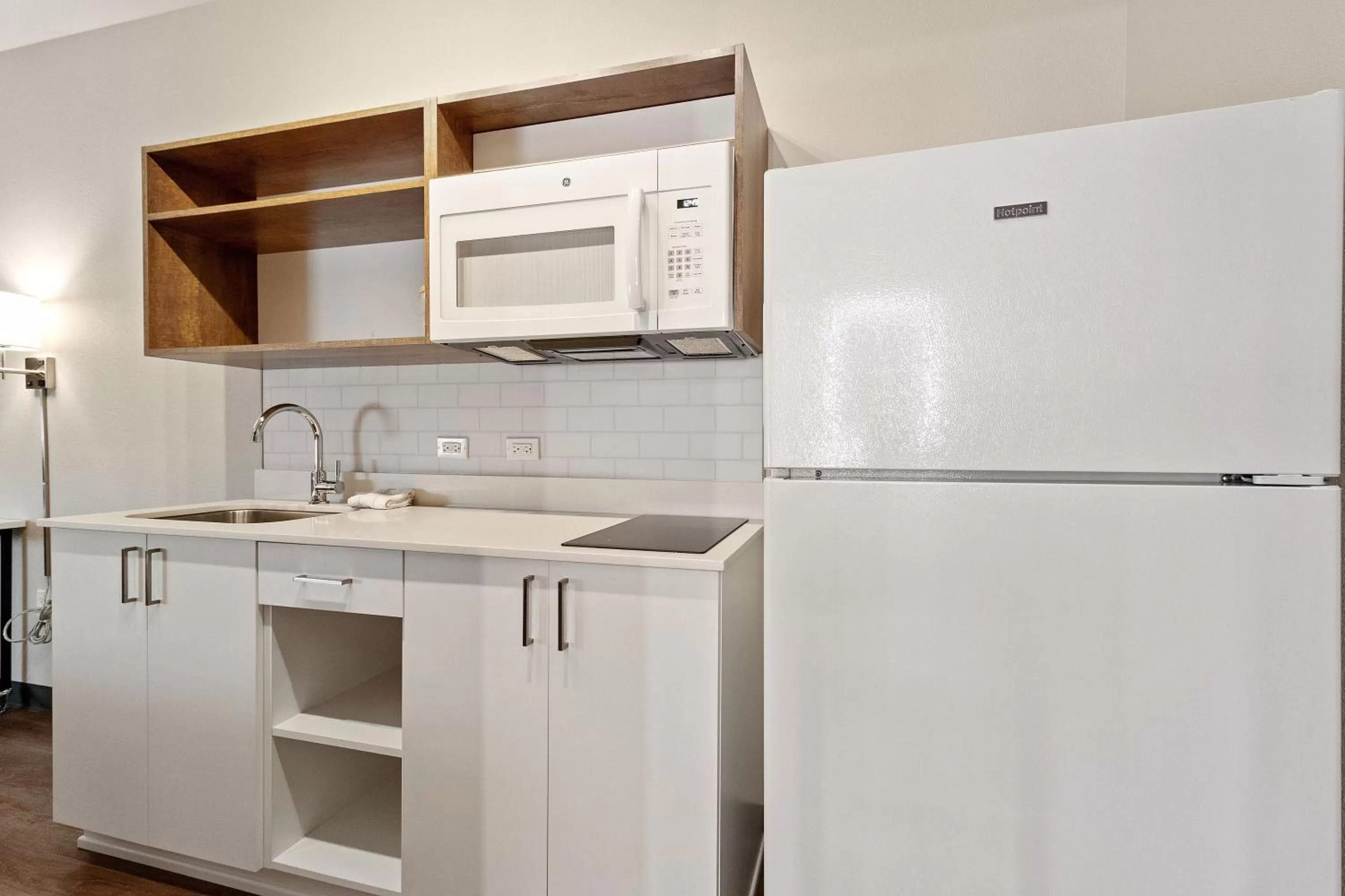 Kitchen or kitchenette in Extended Stay America Premier Suites - Port Charlotte - I-75