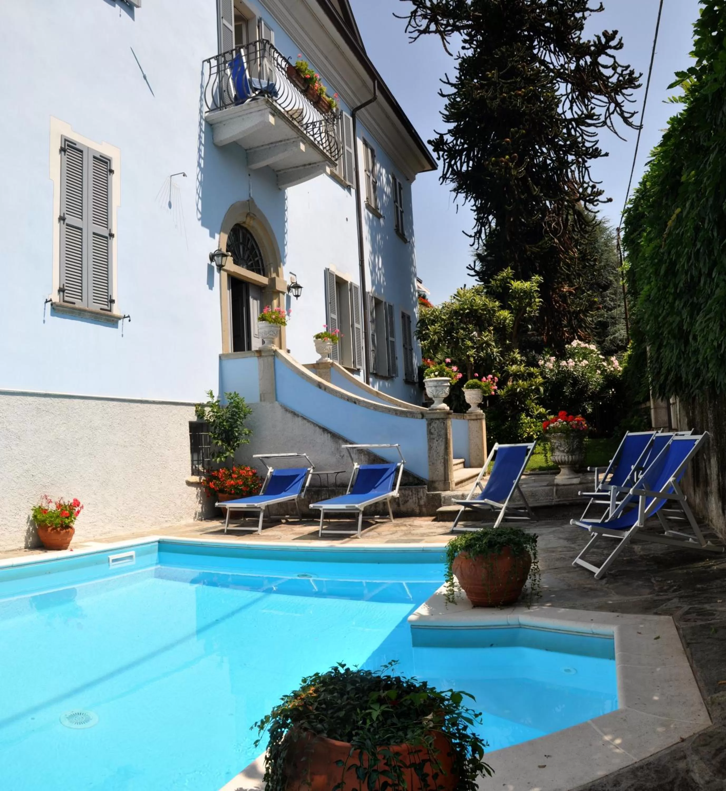 Pool view in Villa Annamaria B&B
