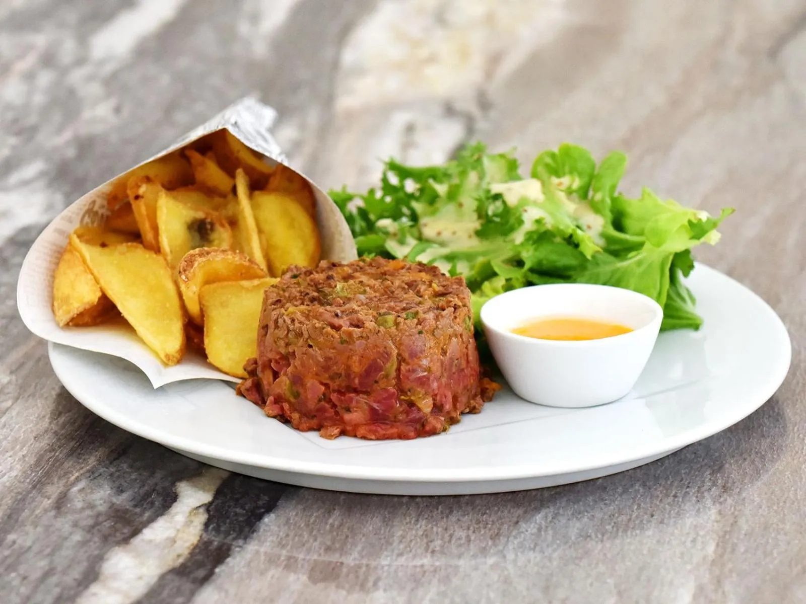 Food in Hotel Central Parc Oyonnax