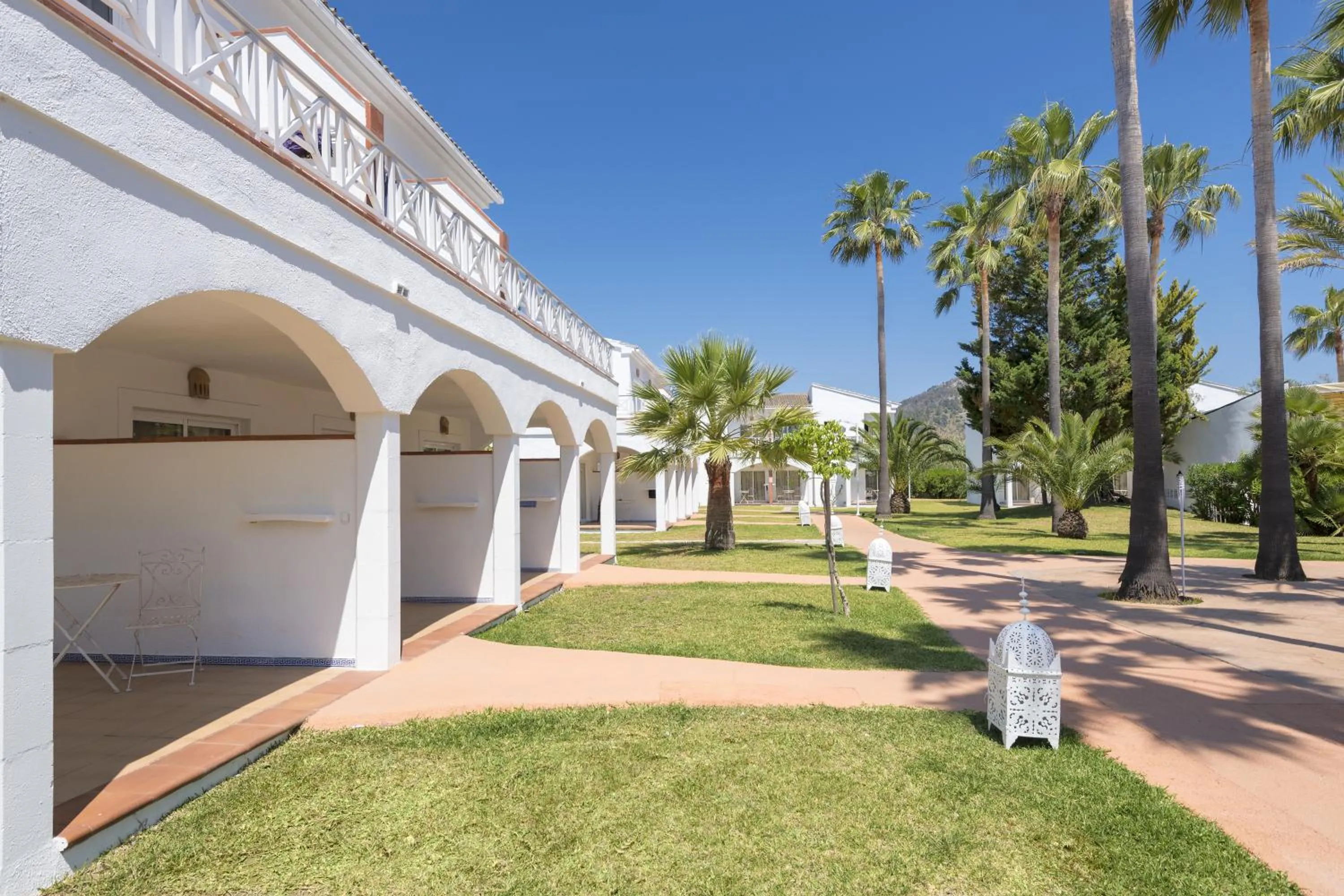 Day in Garden Saladina - Adults Only