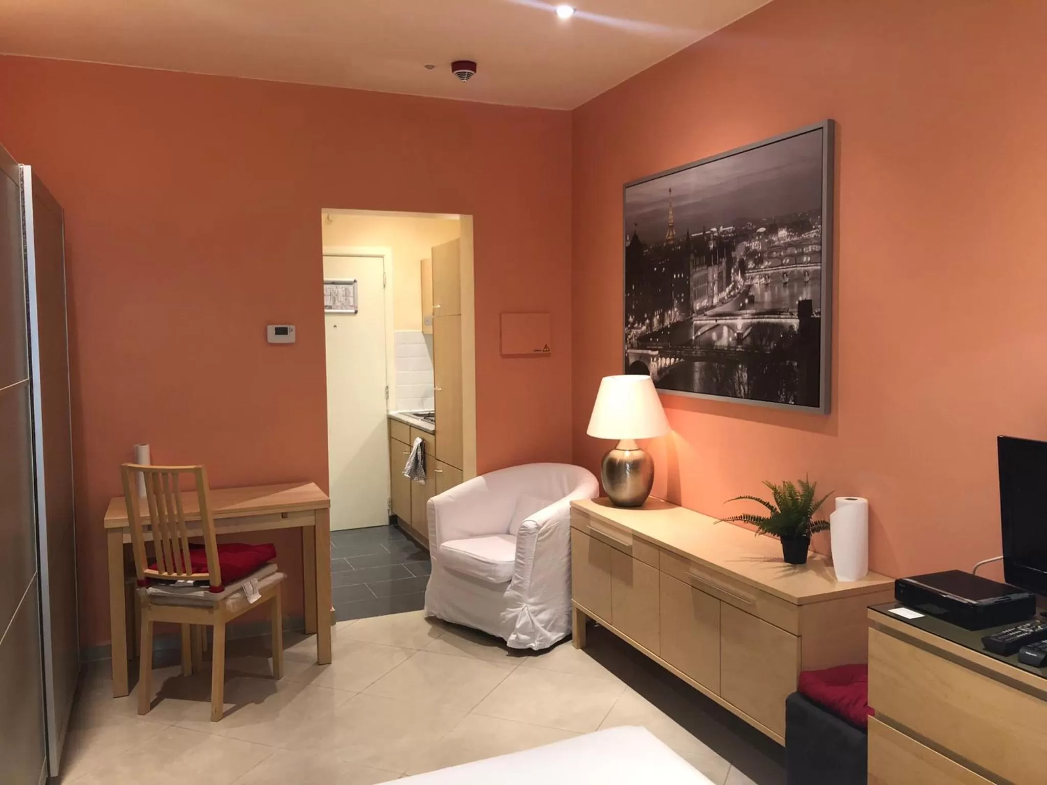 Photo of the whole room in Residence la Fraisiere