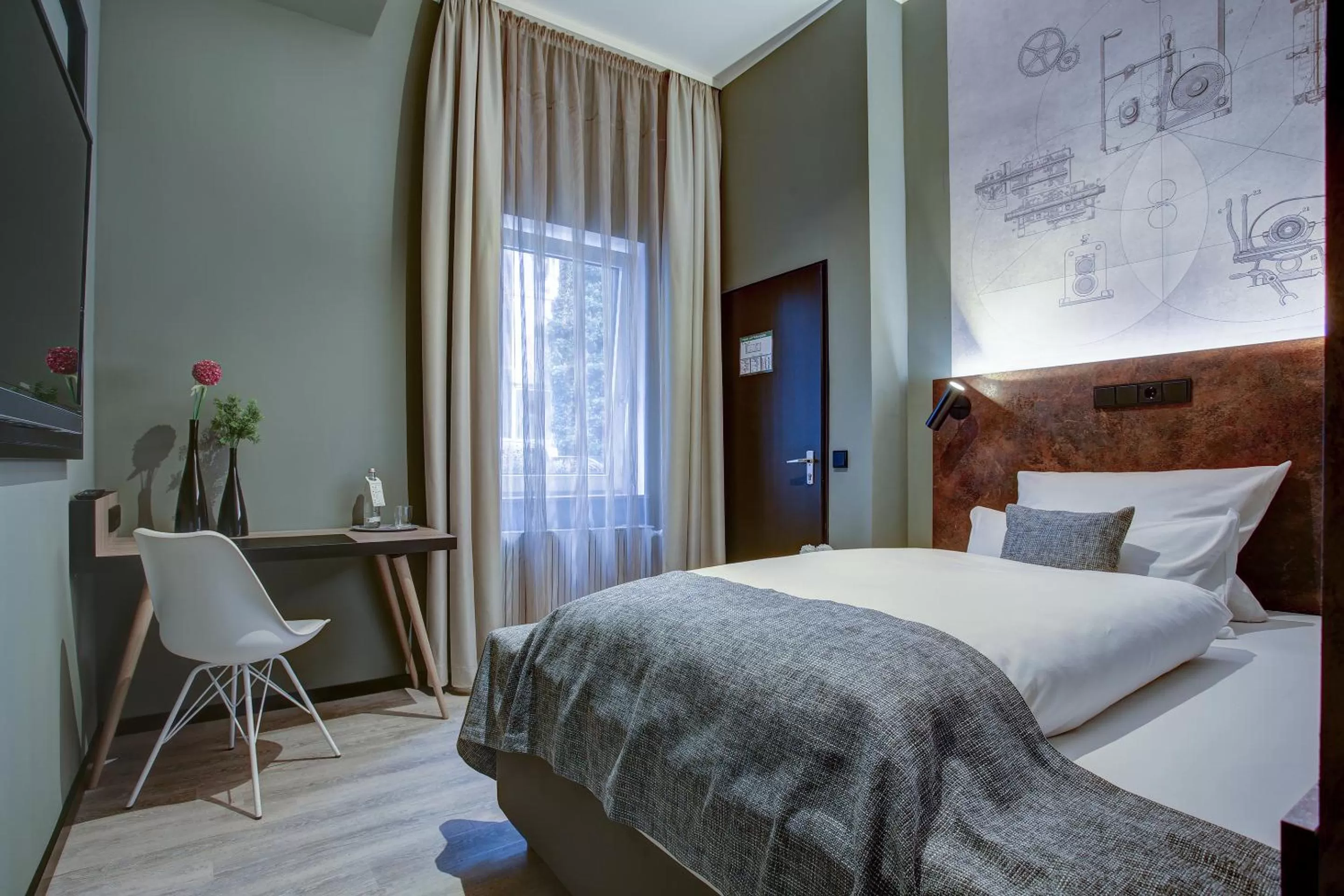 Photo of the whole room, Bed in Boutique Essen City