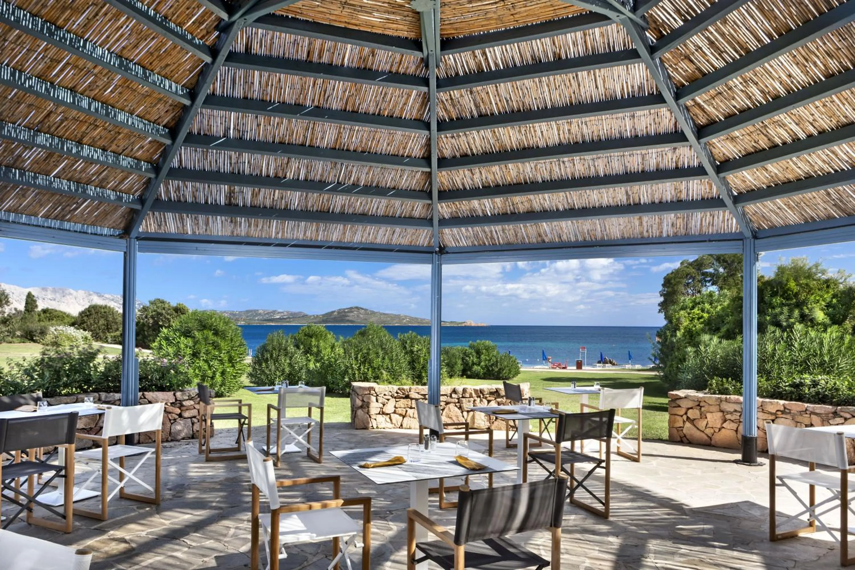 Restaurant/places to eat in Due Lune Puntaldia Resort & Golf