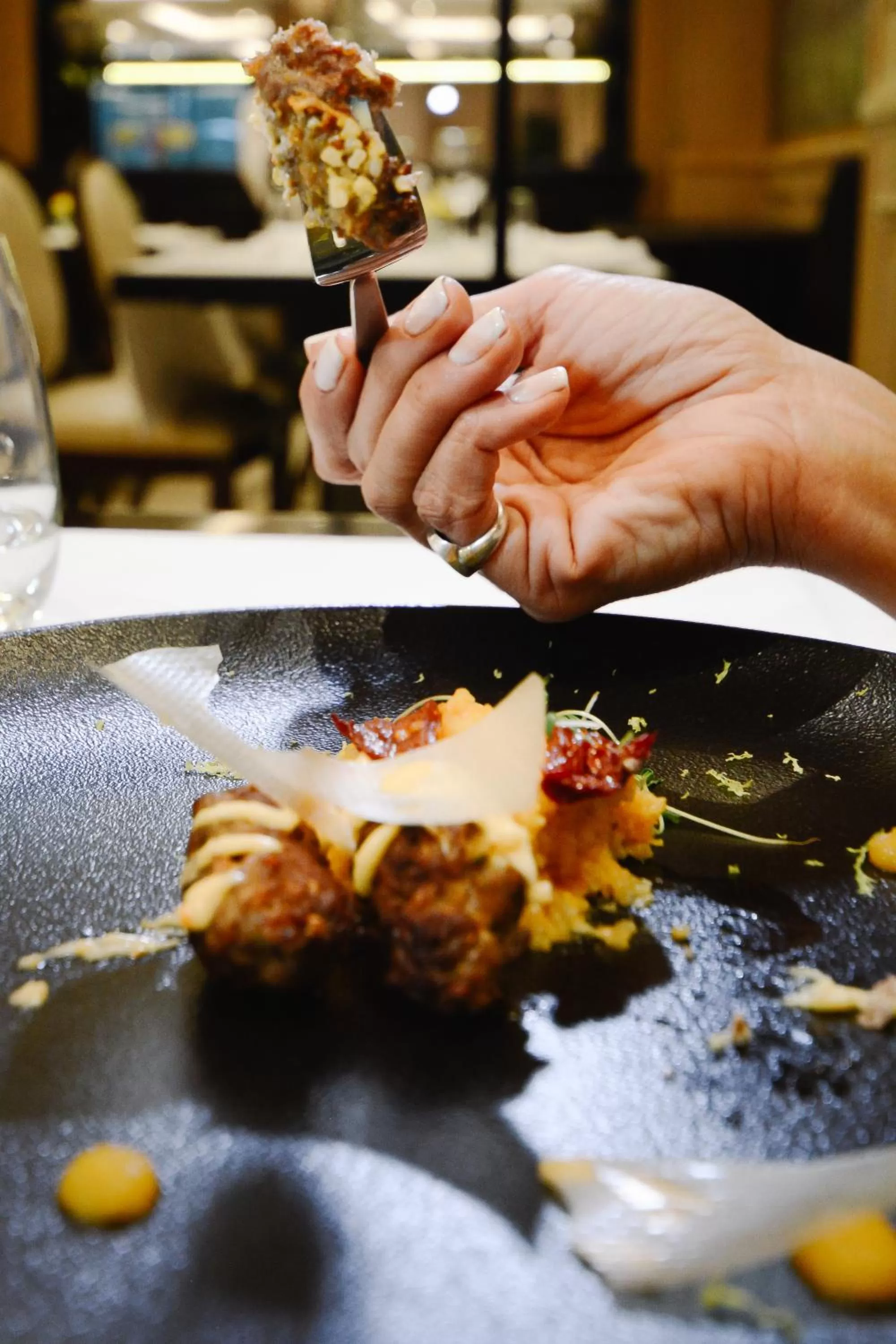 Restaurant/places to eat in DiplomaticHotel