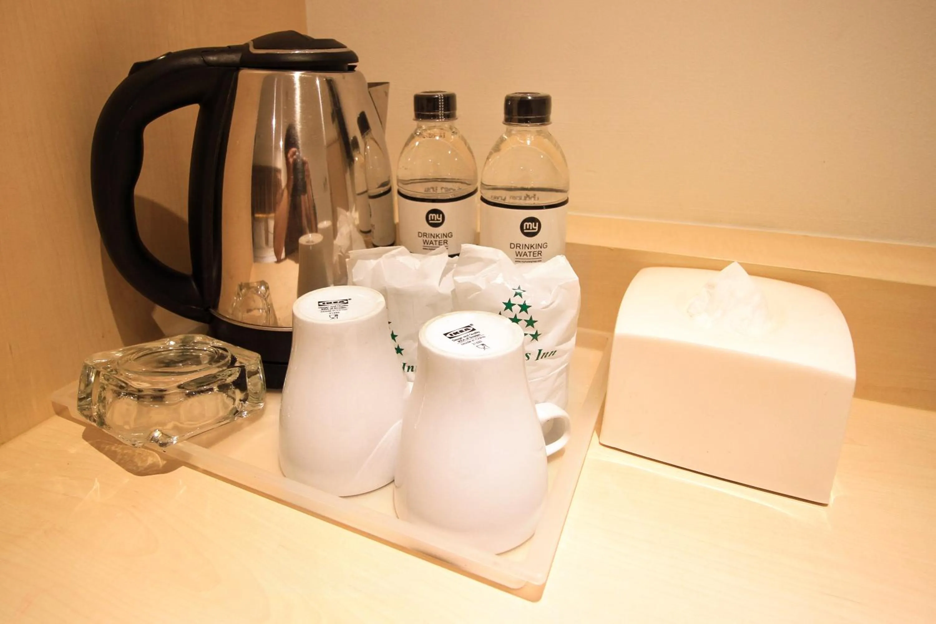 Coffee/tea facilities in Ten Stars Hotel