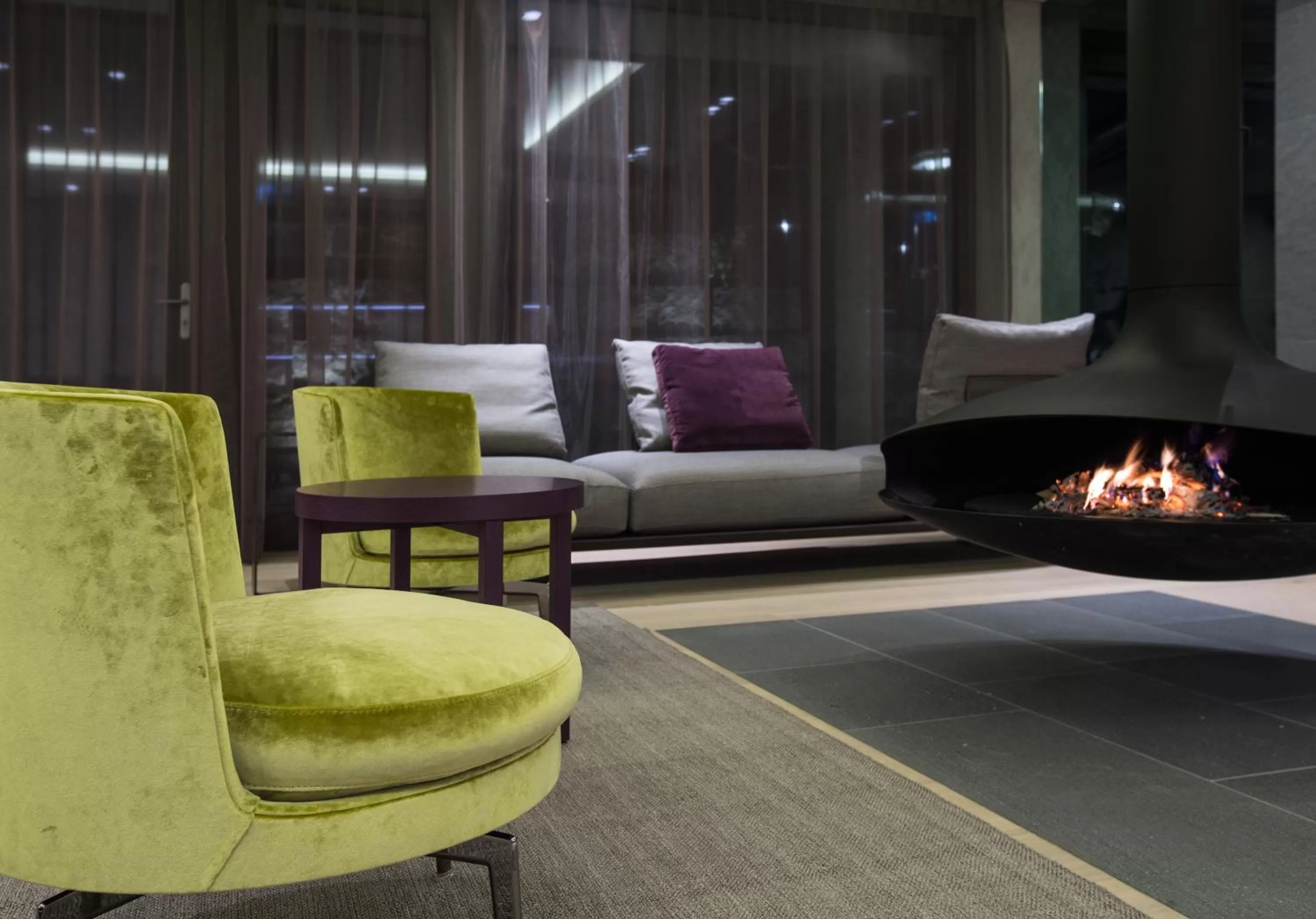 Library in ElisabethHotel Premium Private Retreat- Adults only