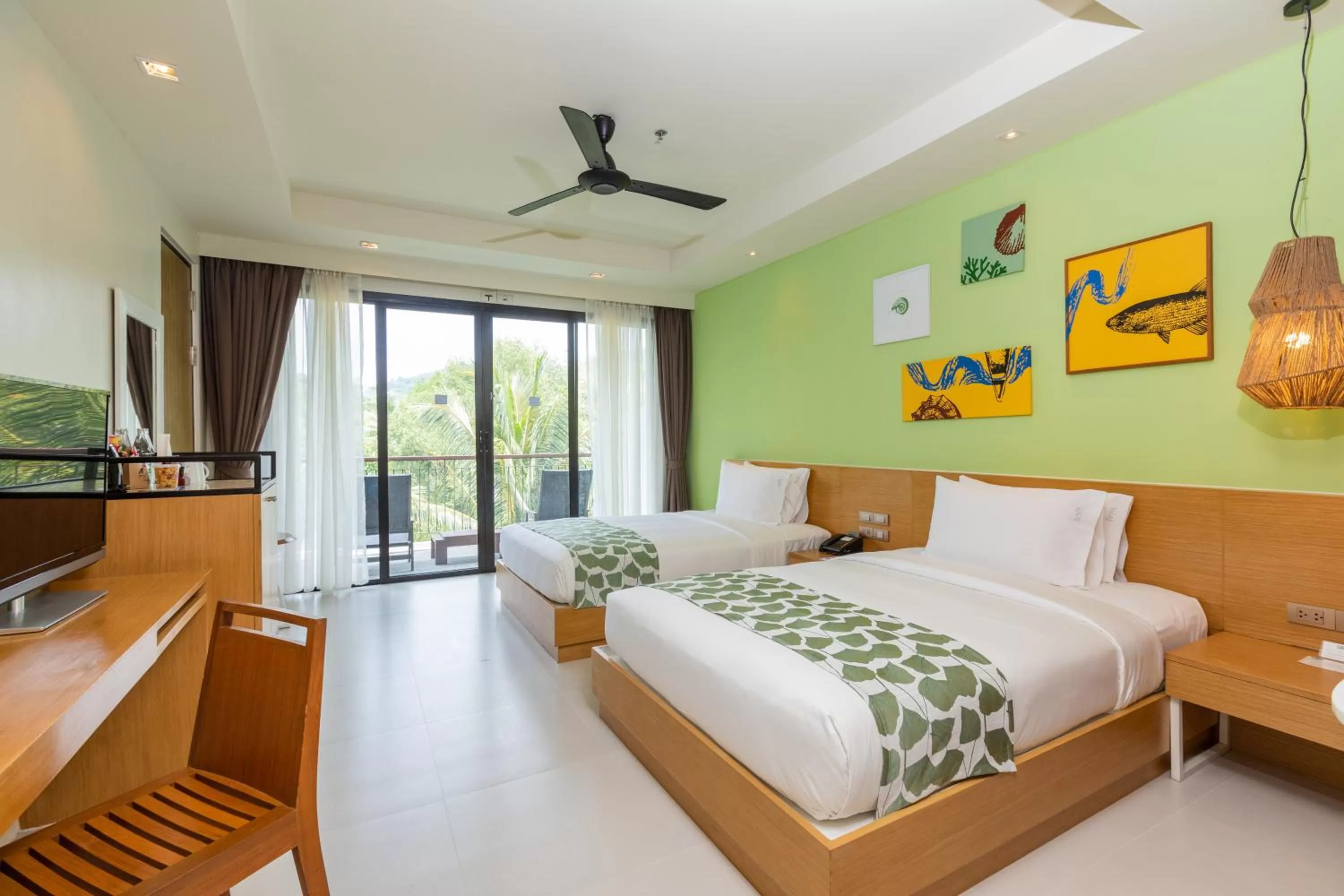 Photo of the whole room, Bed in Holiday Ao Nang Beach Resort, Krabi