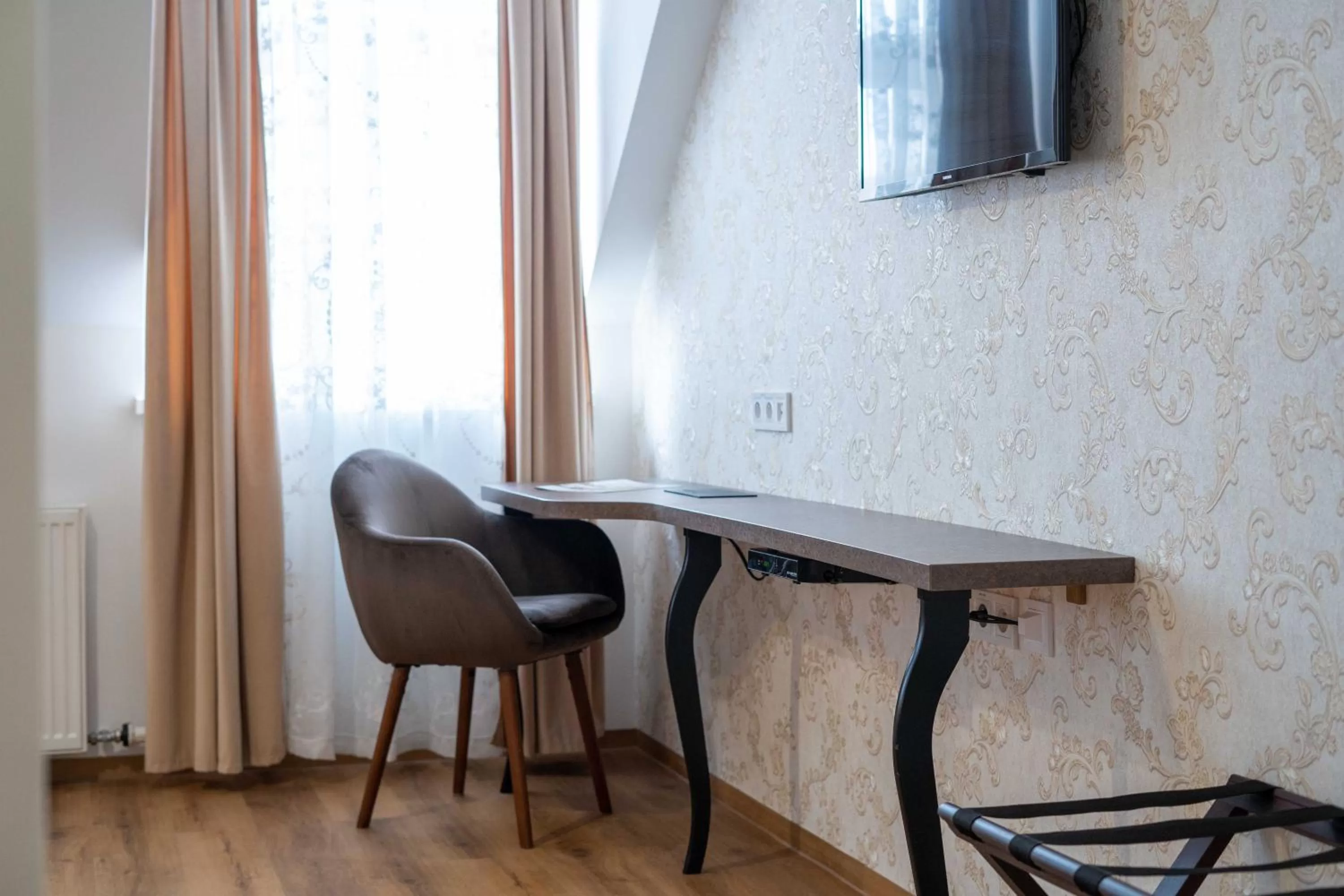 TV and multimedia in Hotel MAXPLAZA