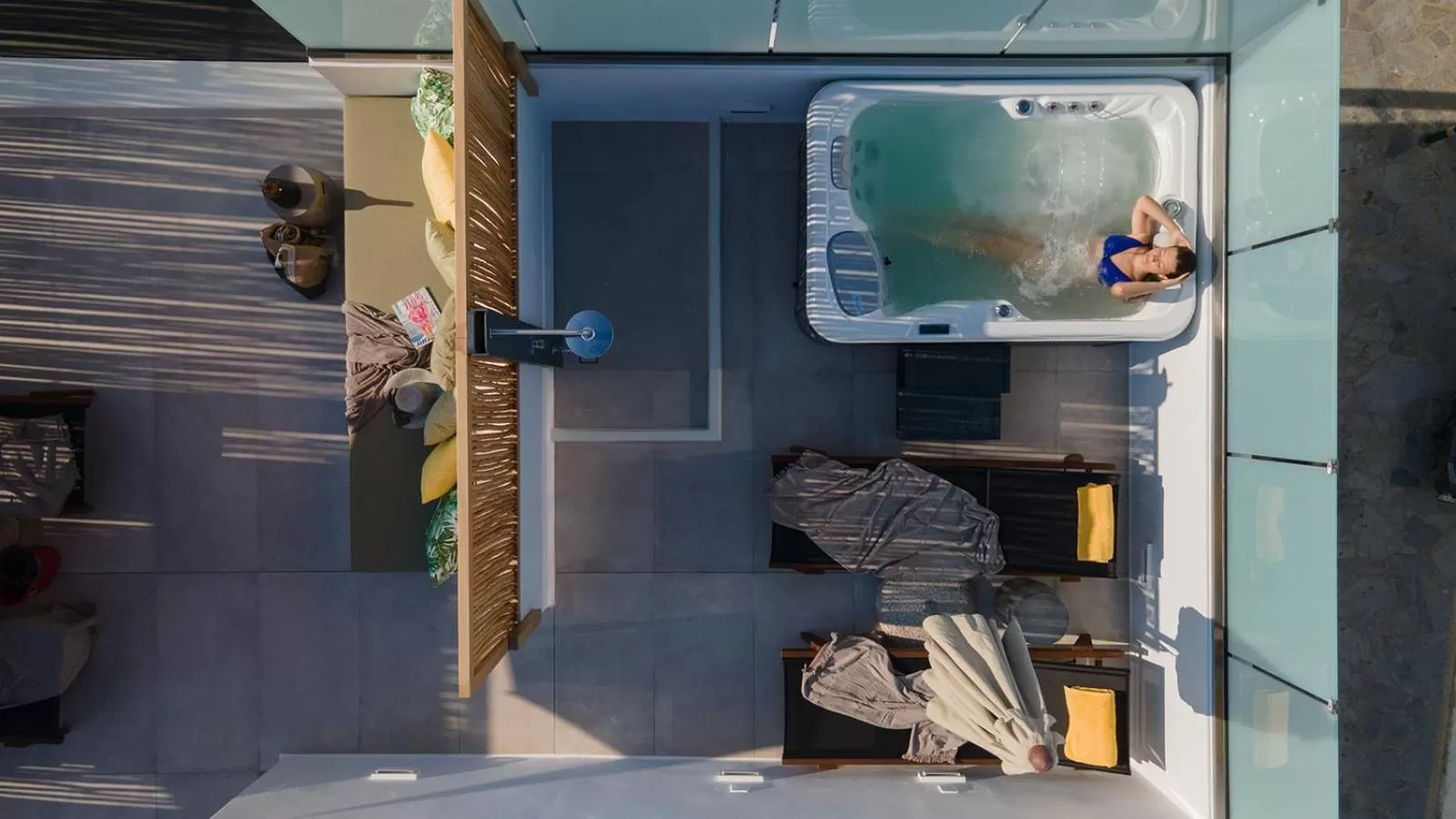 Hot Tub in Makava Suites Naxos