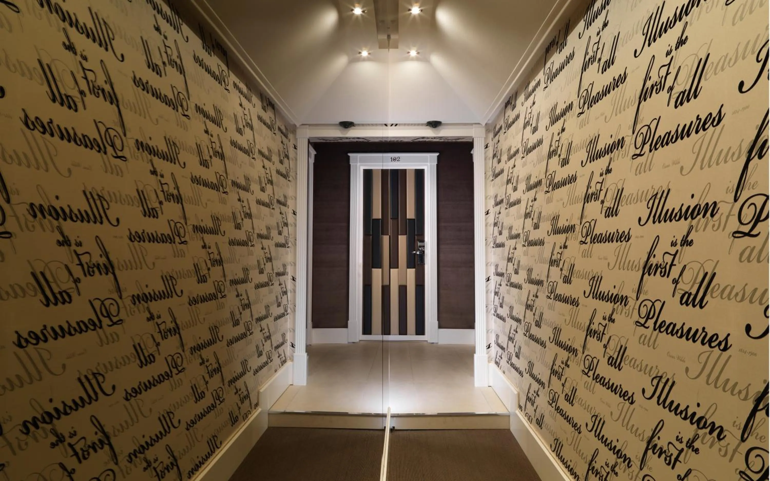 Decorative detail in Spagna Royal Suite