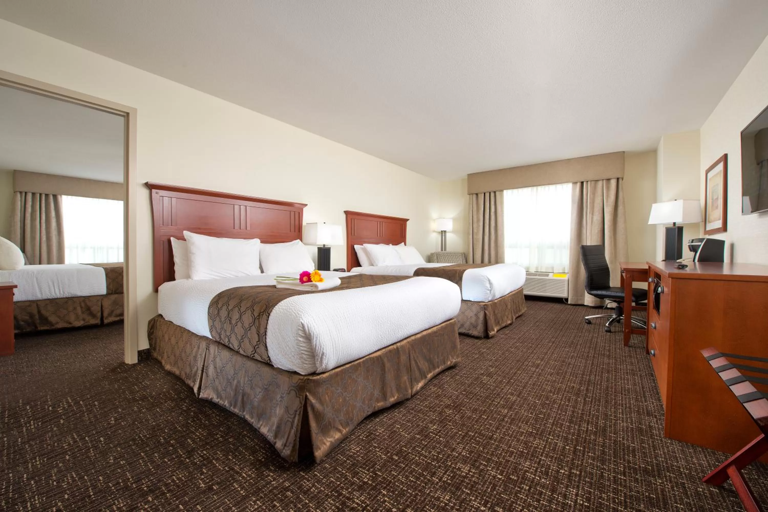 Bedroom in Gold Eagle Lodge