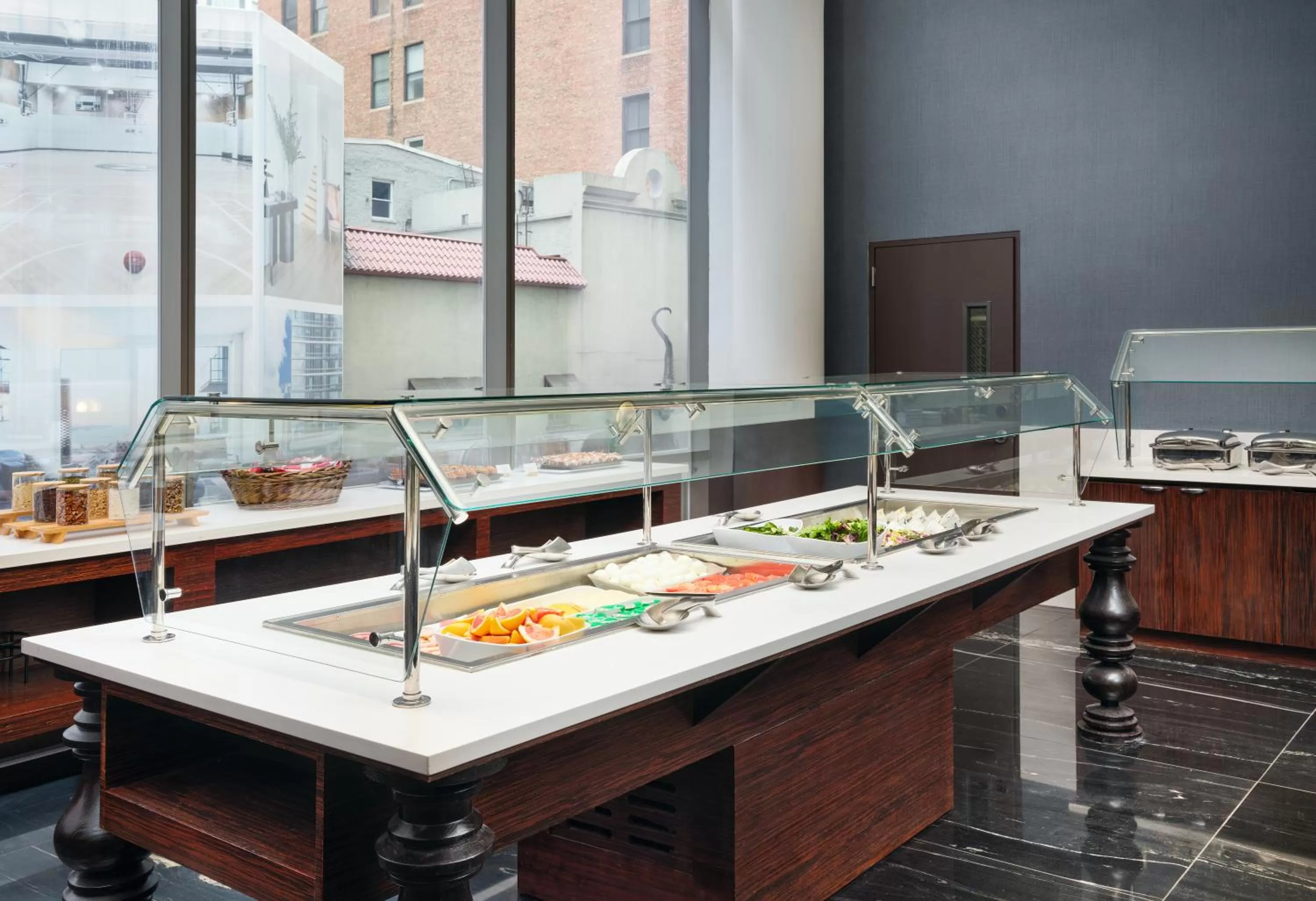 Breakfast in Residence Inn by Marriott New York Manhattan/Central Park