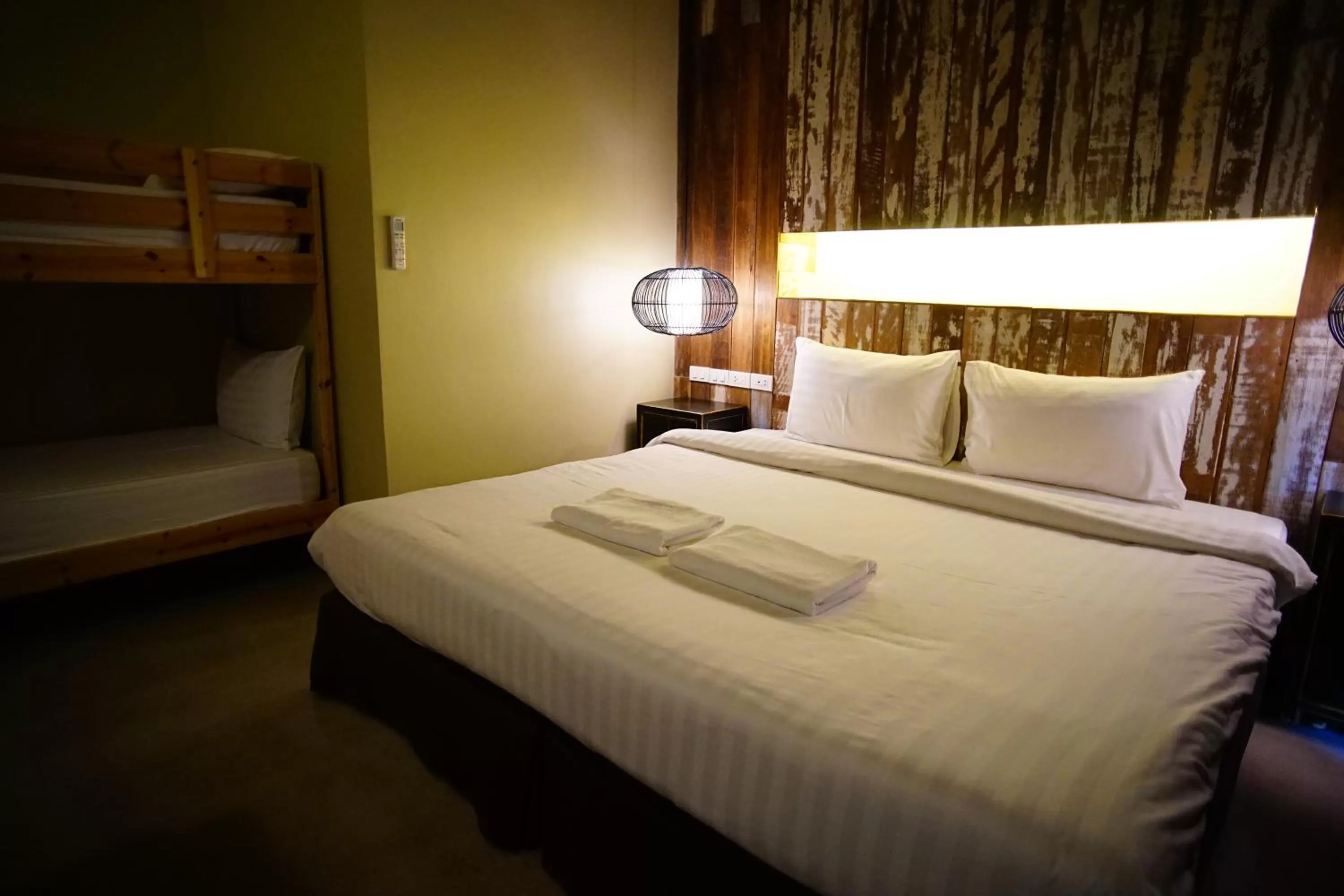 Bedroom, Bed in Villa Bangkok