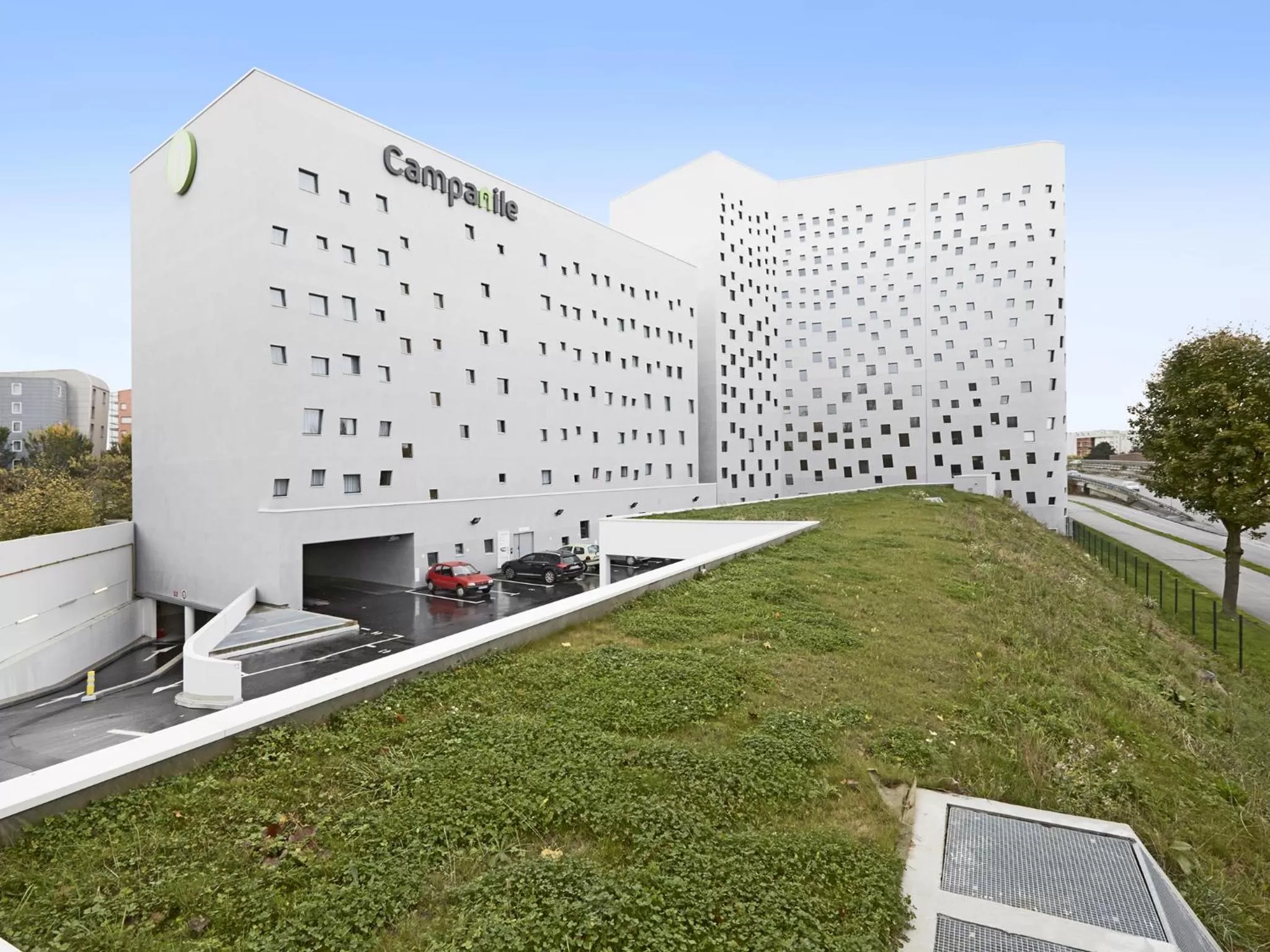 Facade/entrance in Campanile Lille Euralille