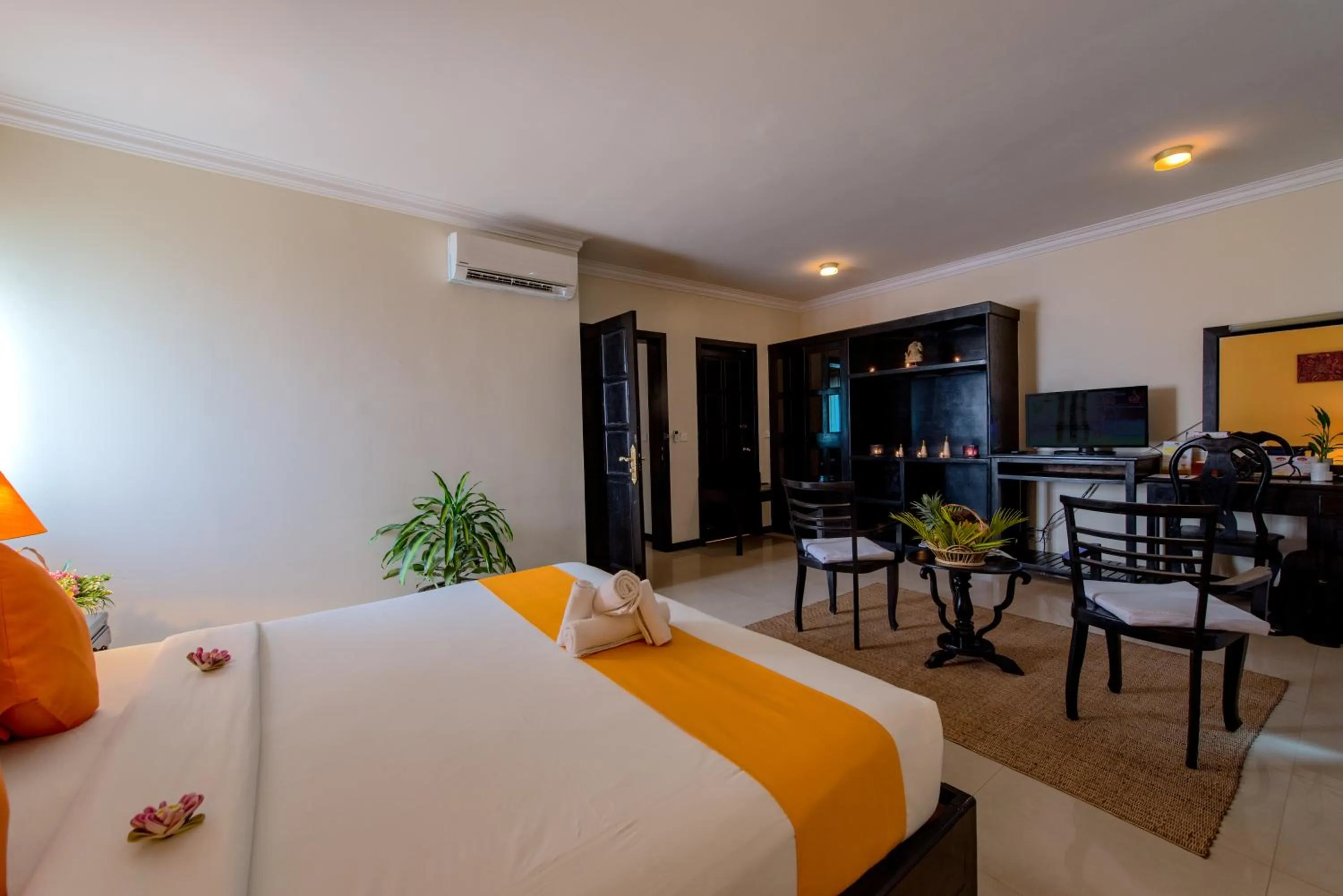 Decorative detail, Bed in Angkor Panoramic Boutique Hotel