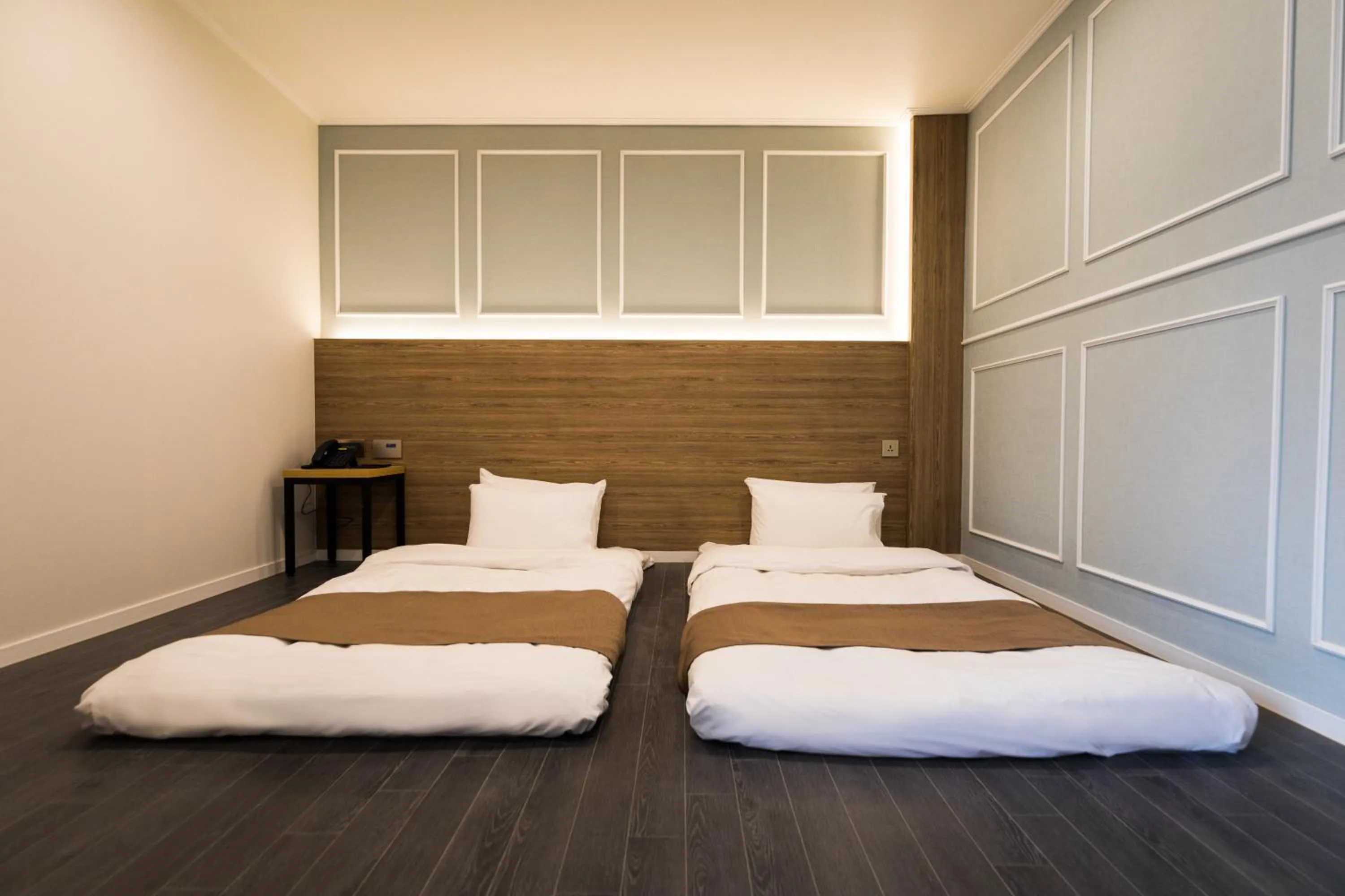 Bed in Casaloma Hotel