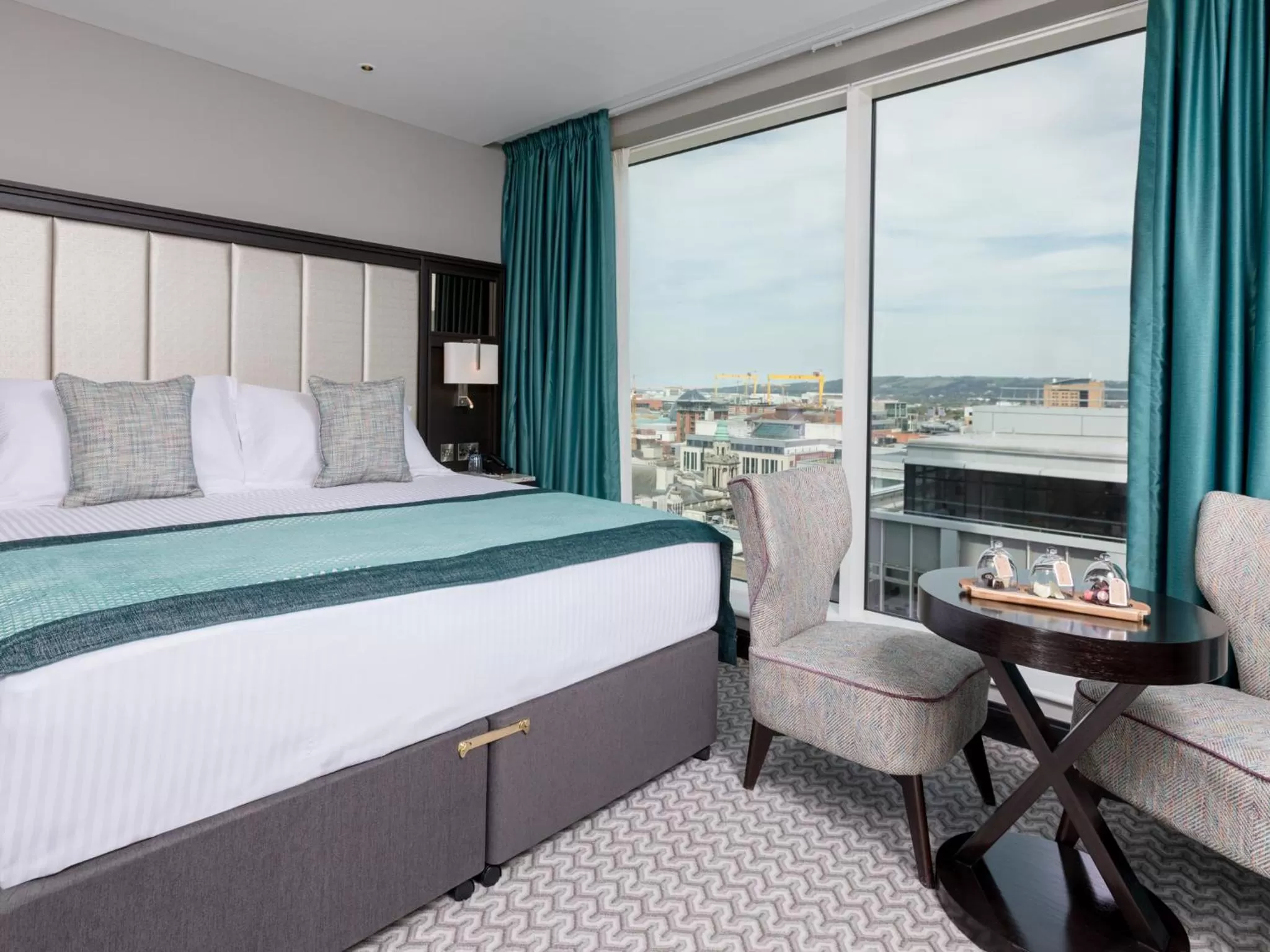 Bedroom, Bed in Grand Central Hotel Belfast