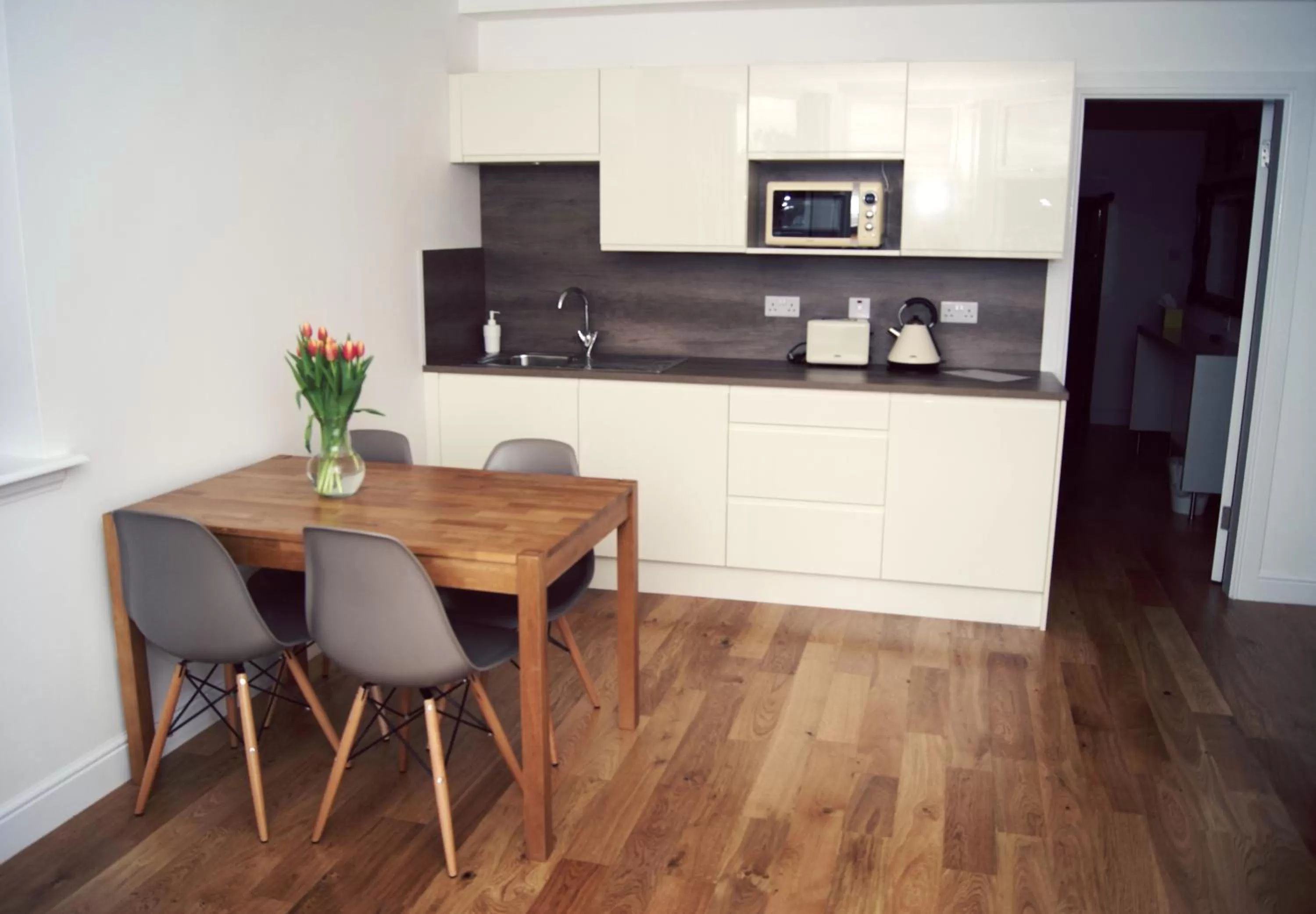 Kitchen or kitchenette, Kitchen/Kitchenette in Boat House Super Suites