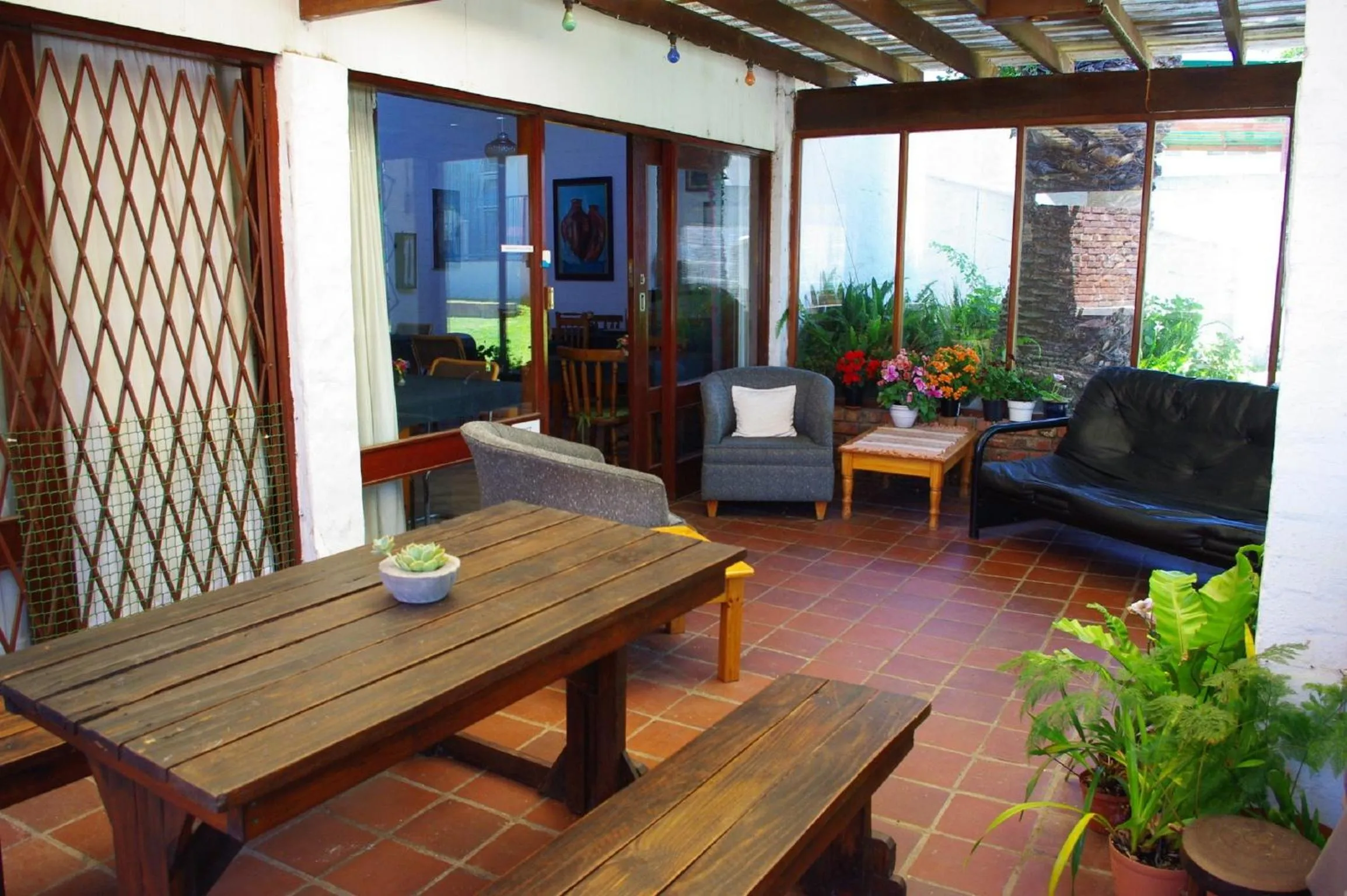 Patio in Aqua Marine Guest House