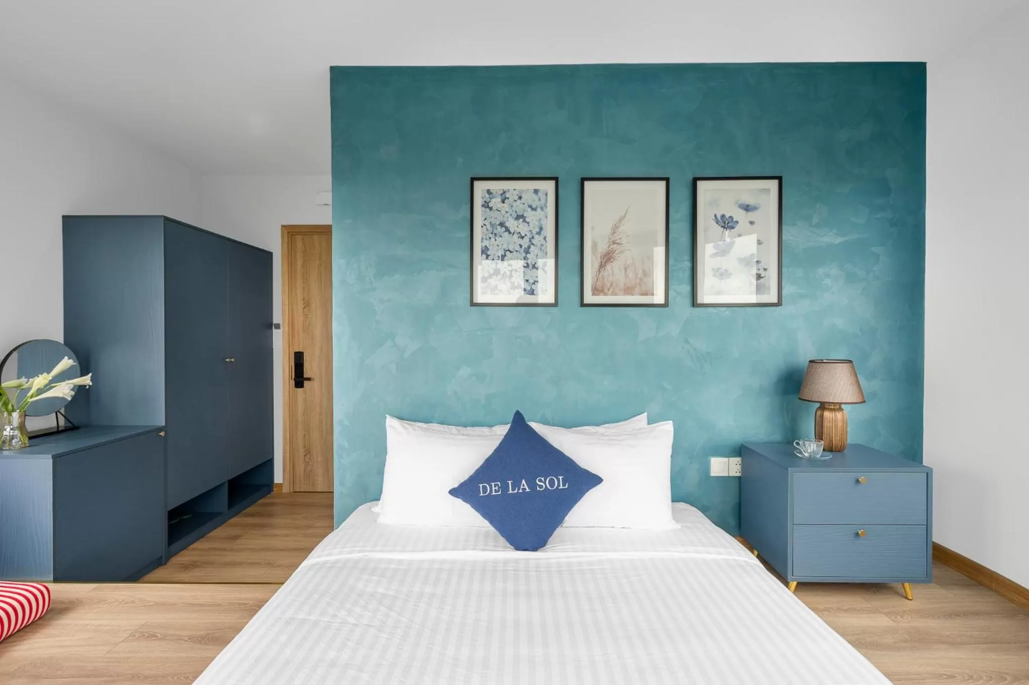 Bed in De La Sol Villa Dalat