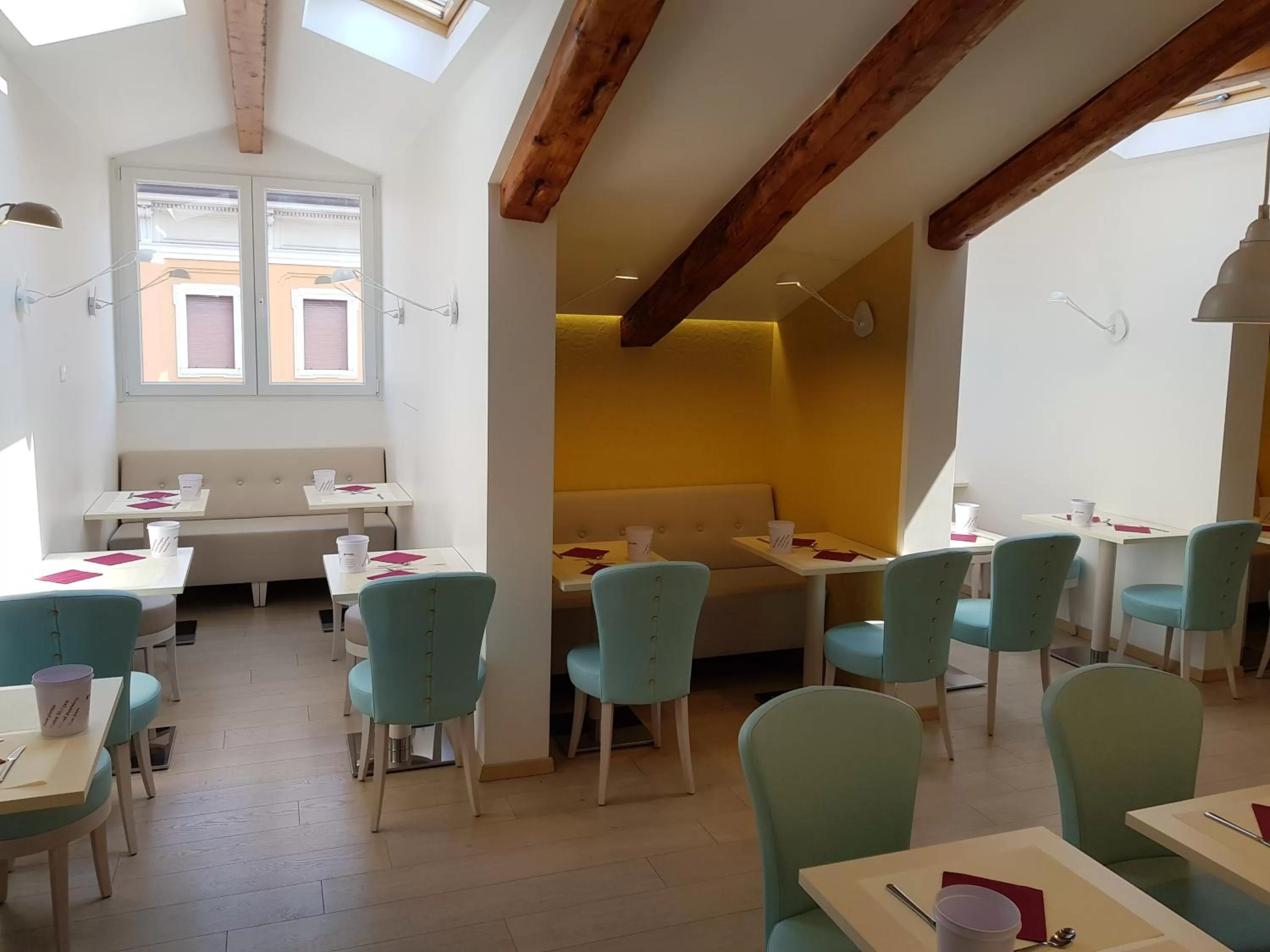 Buffet breakfast in Hotel Roma