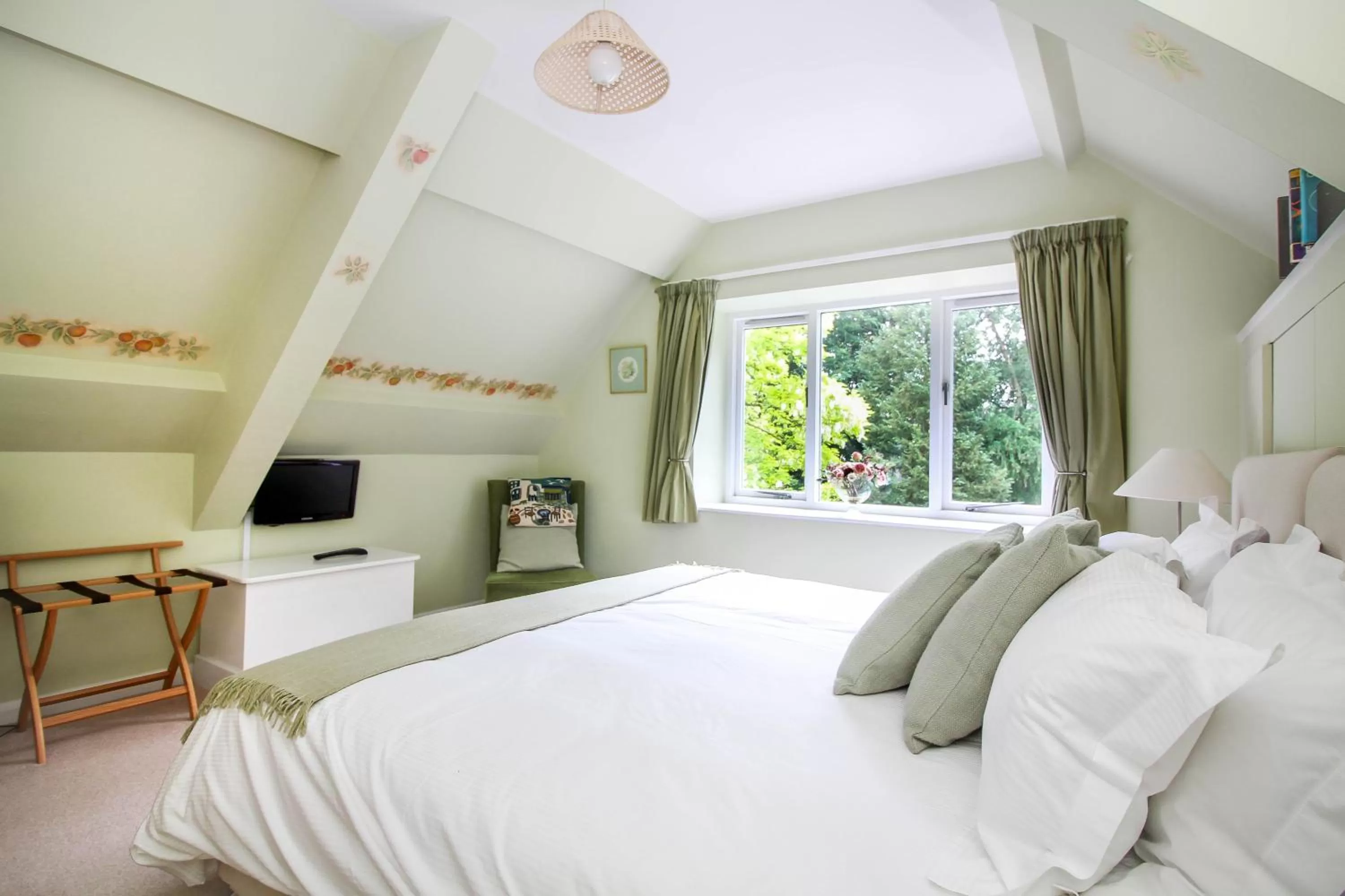 Photo of the whole room, Bed in Stay at Penny's Mill